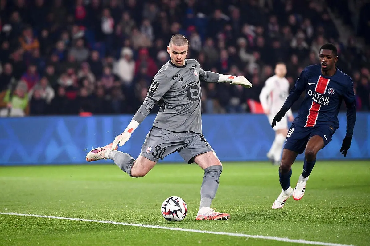 Le PSG va payer 70ME pour Lucas Chevalier