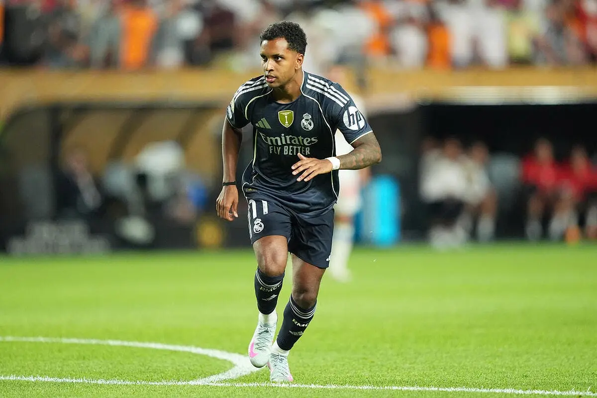 PSG : Rodrygo, Akliouche, Luis Campos a un nouveau conseiller