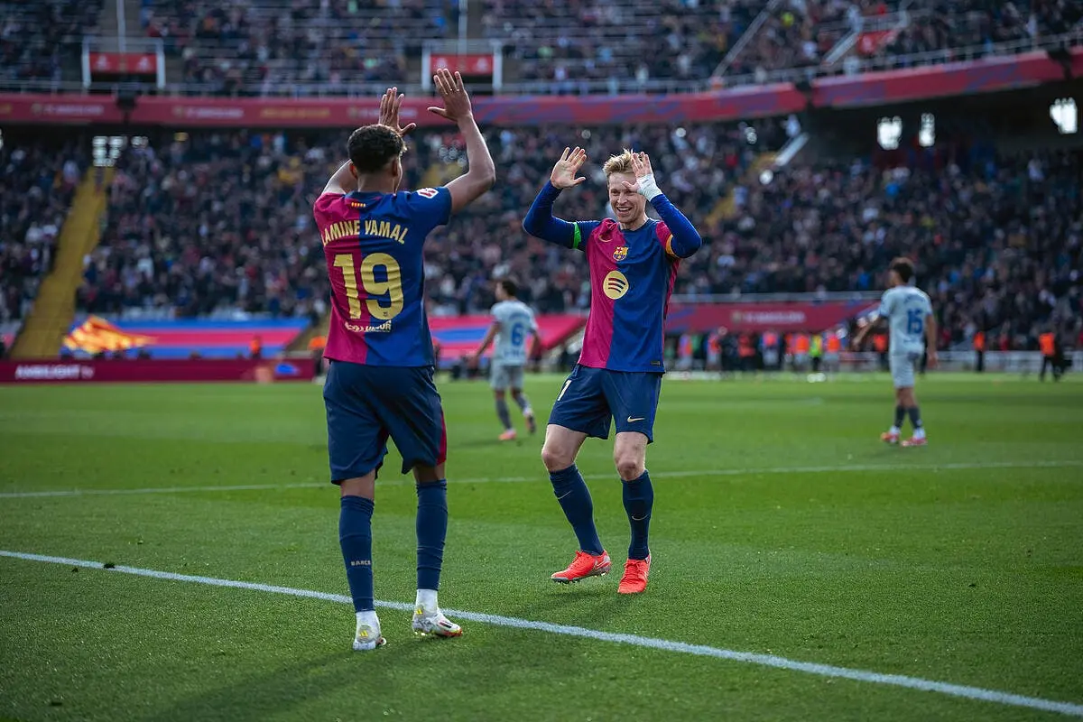 ses finances sauvees le barca vend un cadre pour 80 me frenkie de jong 10 389761