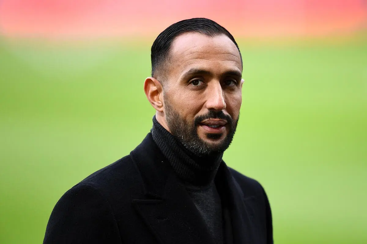 stinat enfonce benatia l om repart en guerre benatia 8 389435