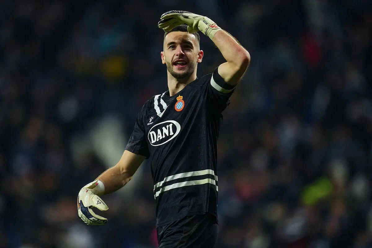 une premiere recrue va signer le barca repond au real joan garcia 393528