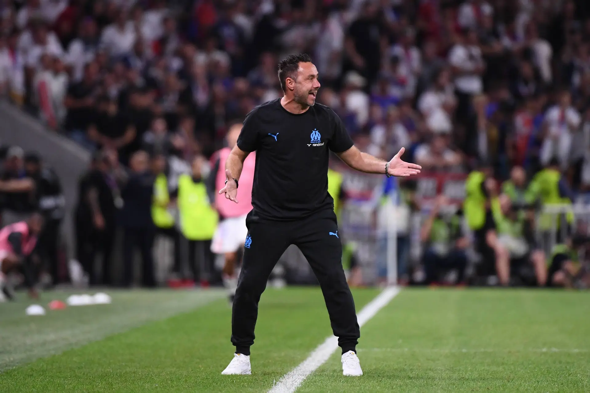 De Zerbi n’y arrive pas, l’OM attend le mercato