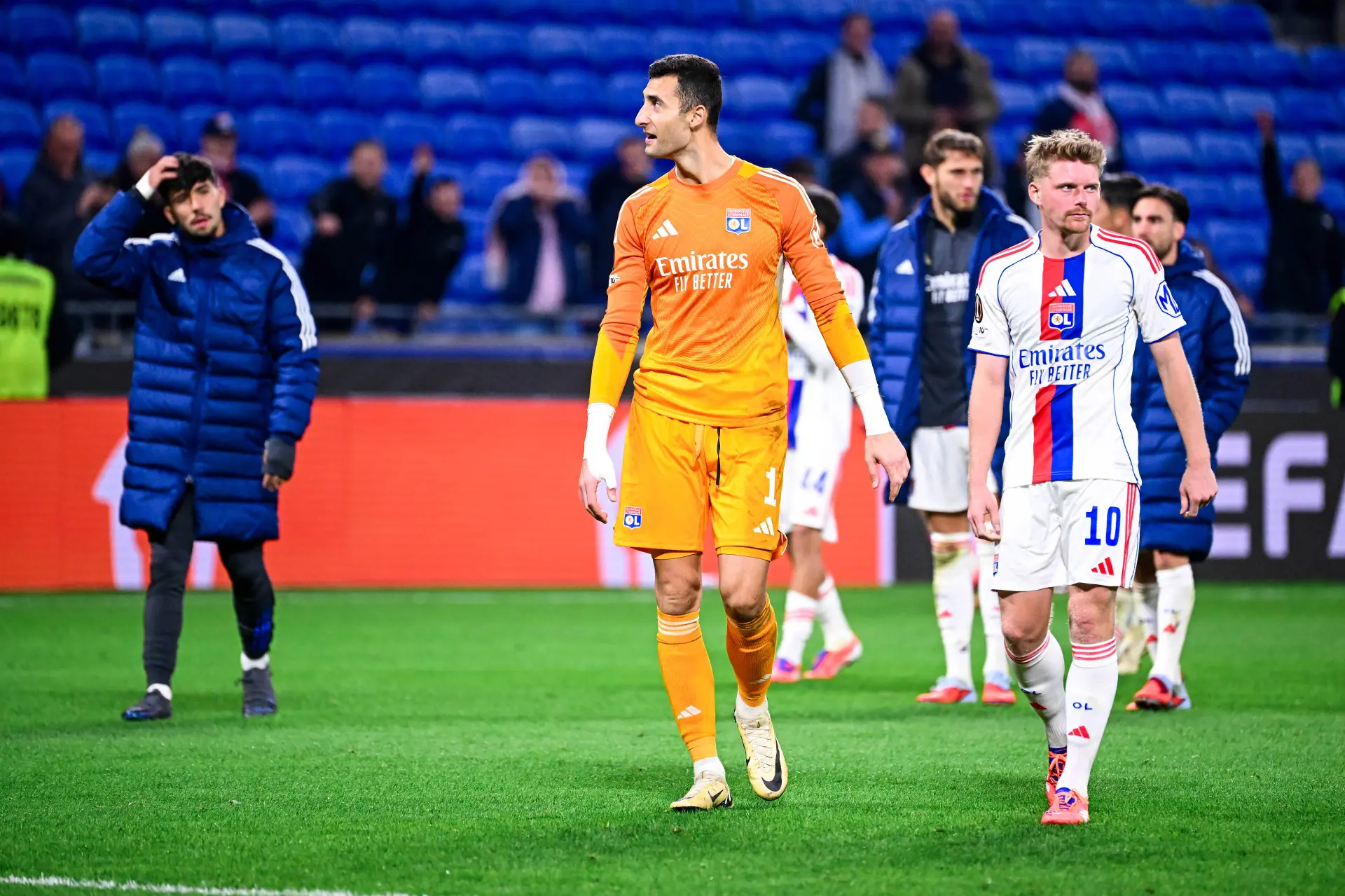 15 joueurs concernés, alerte à l’OL