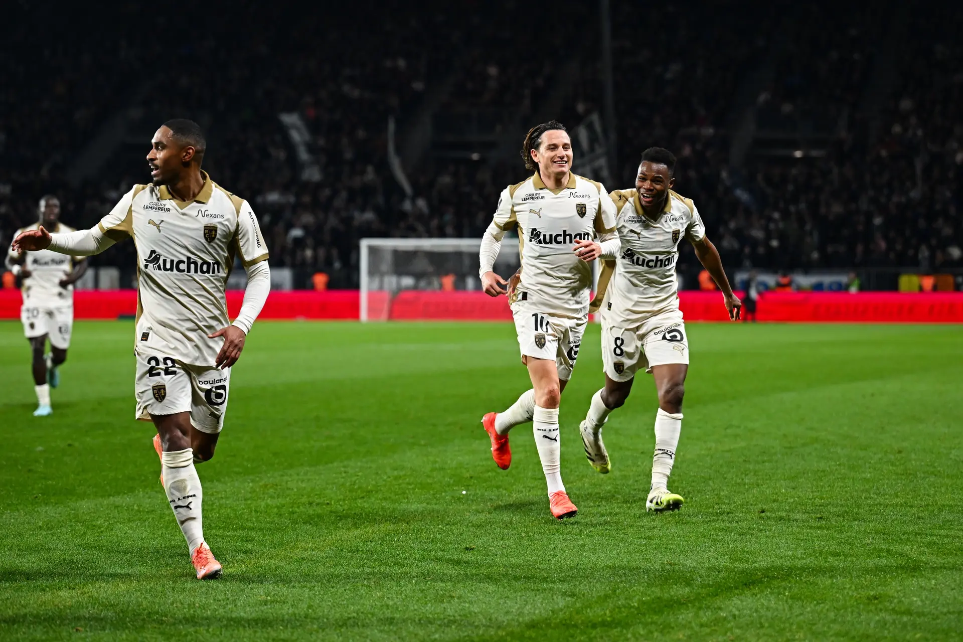 L1 : Thauvin offre la place de leader au RC Lens