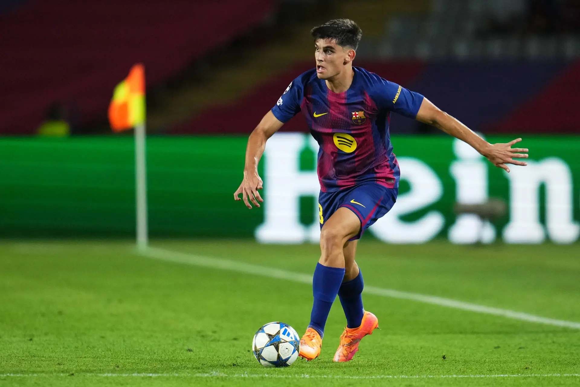 Le PSG offre 20 millions au Barça pour la doublure de Nuno Mendes