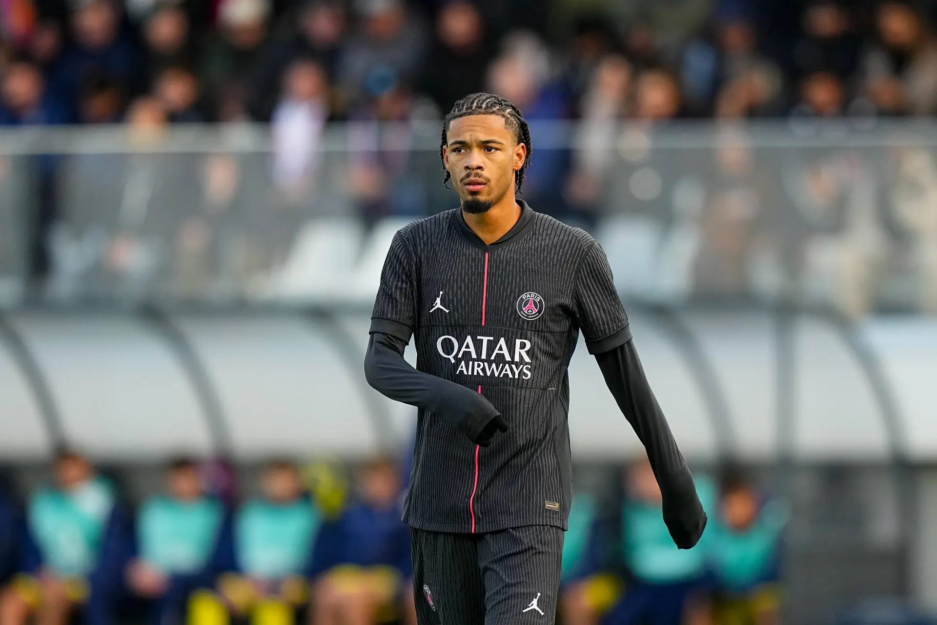 Le PSG lâche une offre en or, Francfort vient tout gâcher