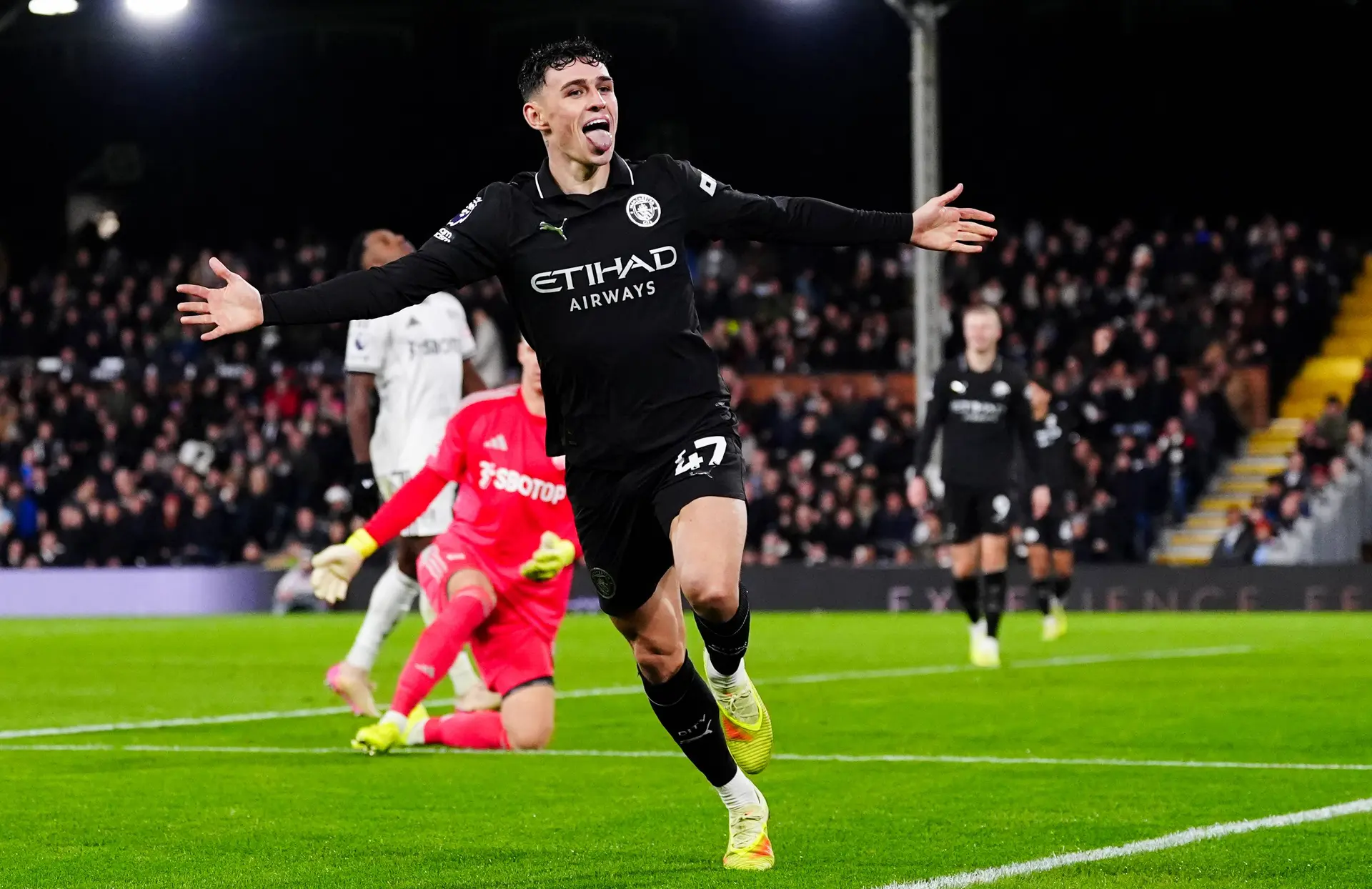 Ang : Man City vainqueur malgré une énorme frayeur