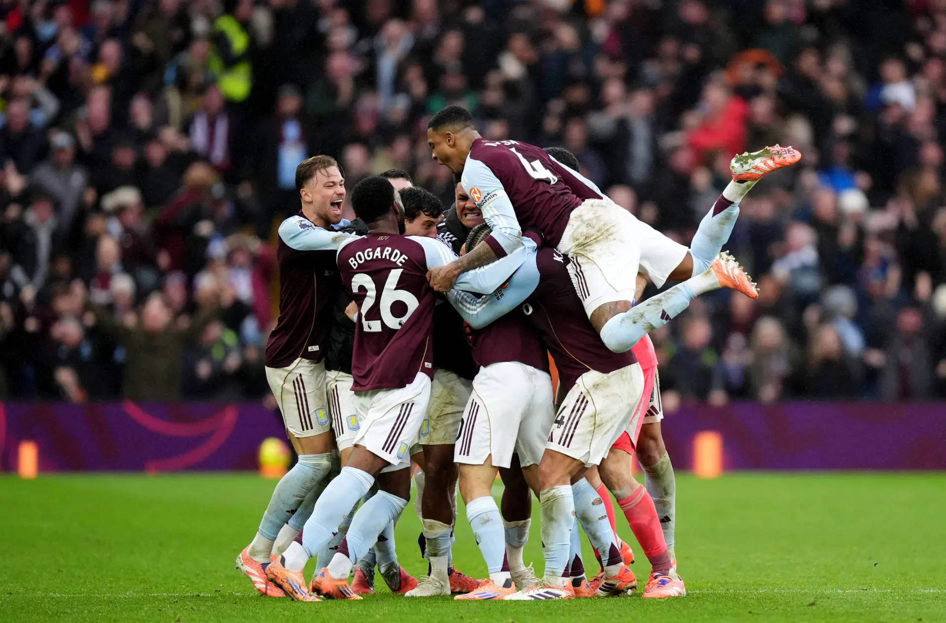 PL : Arsenal perd gros dans la course au titre