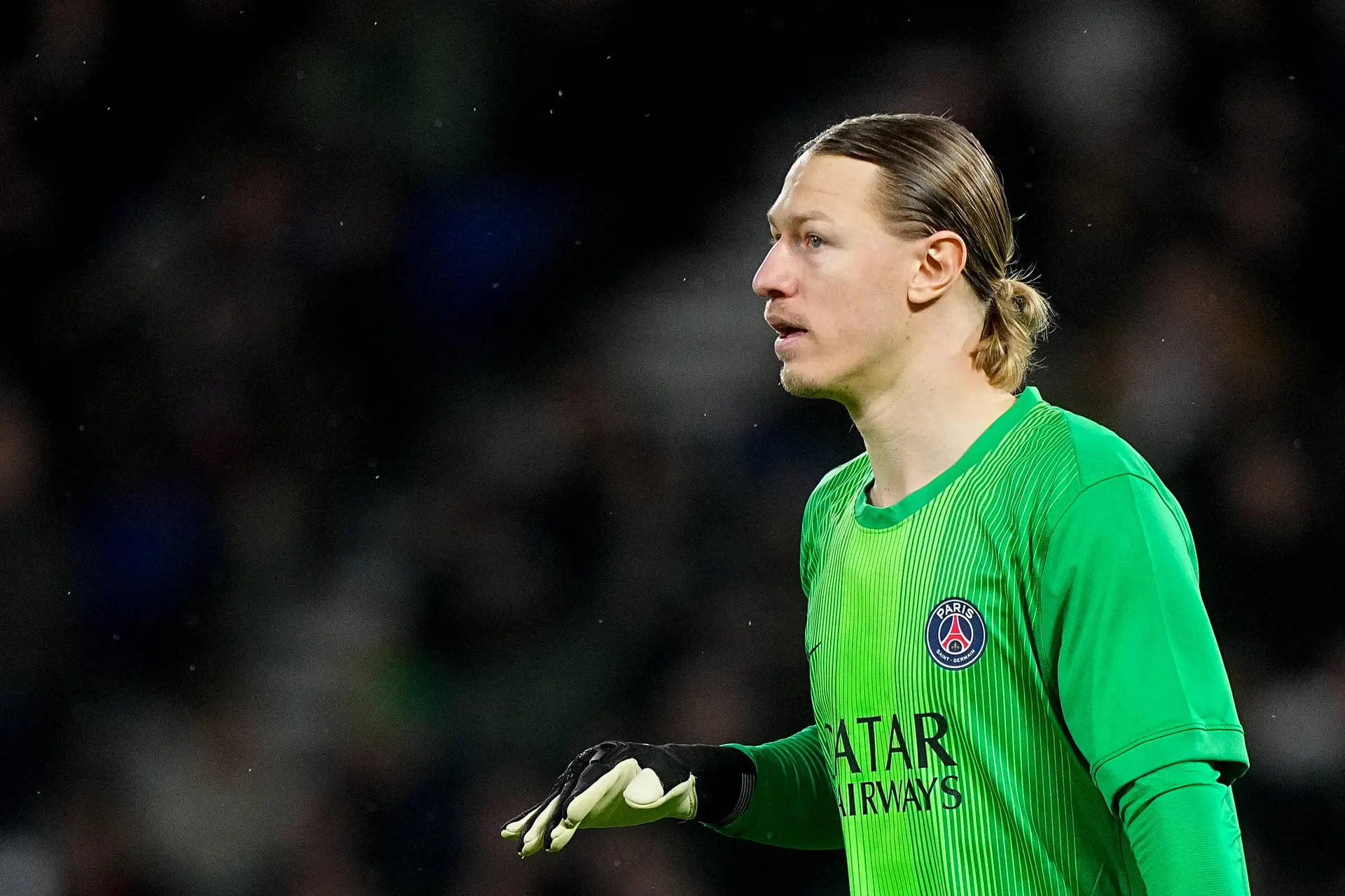 Le PSG a une terrible nouvelle pour Safonov