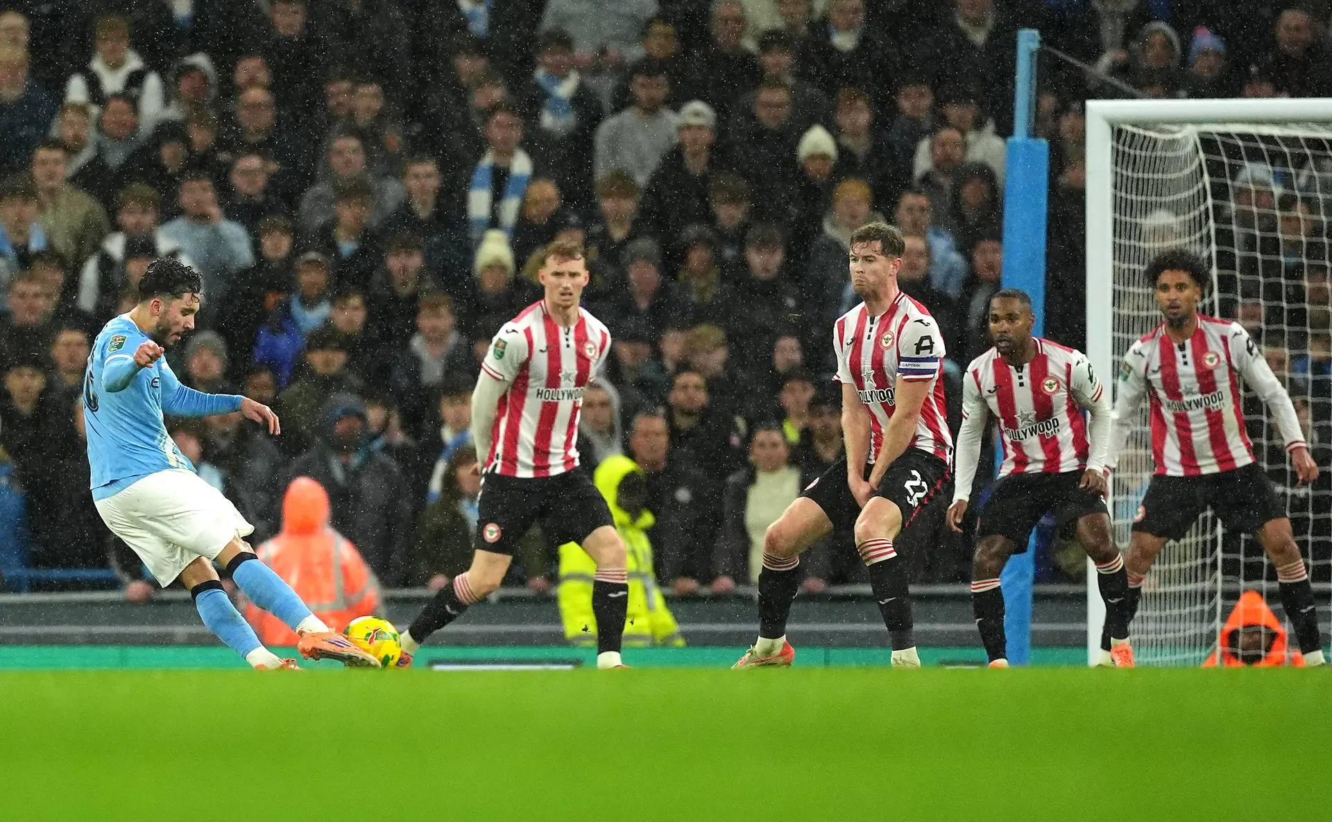 Ang : Cherki envoie City en demi de la League Cup