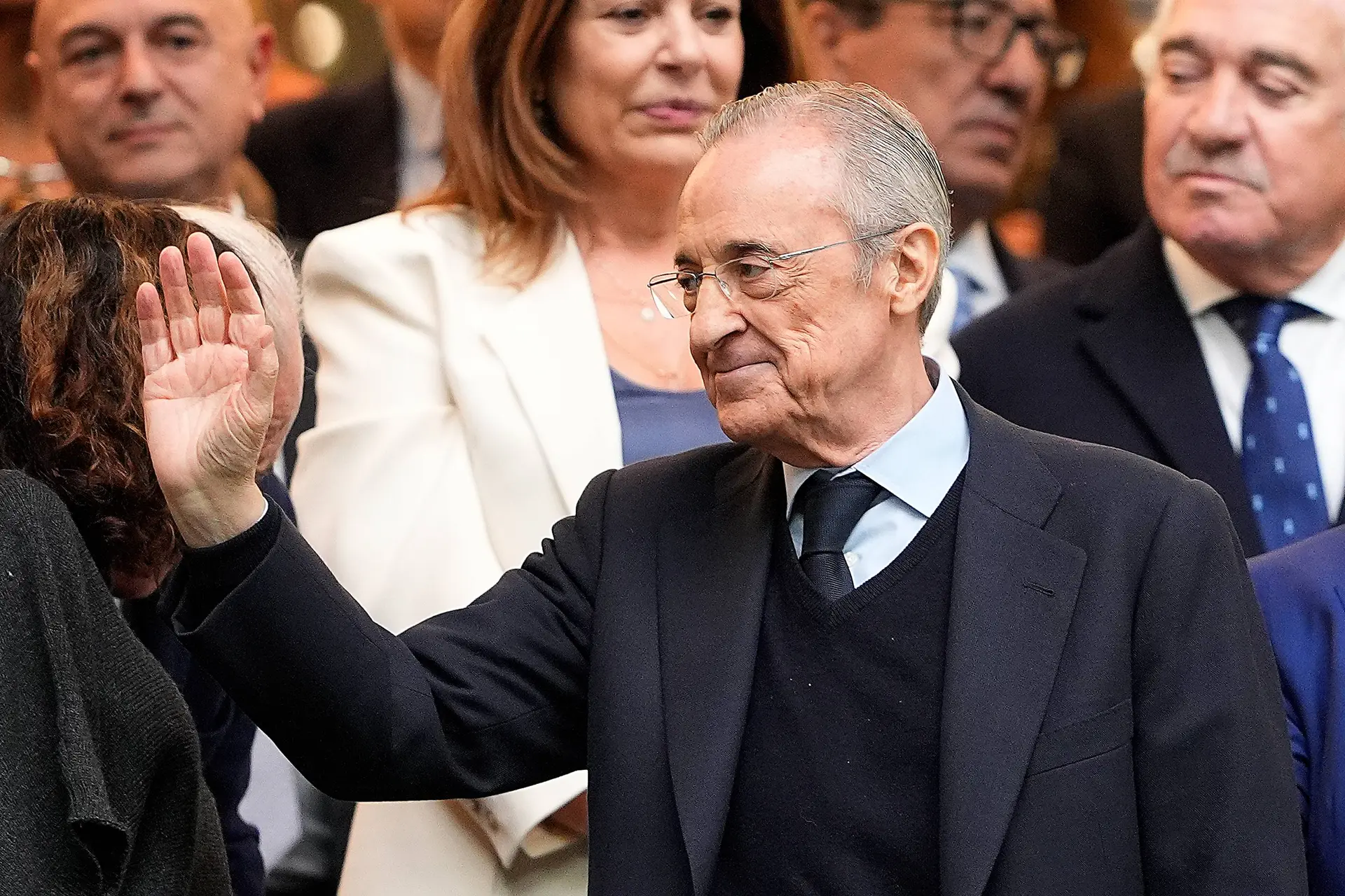 Privé d’Olise, le Real va faire un caprice au mercato
