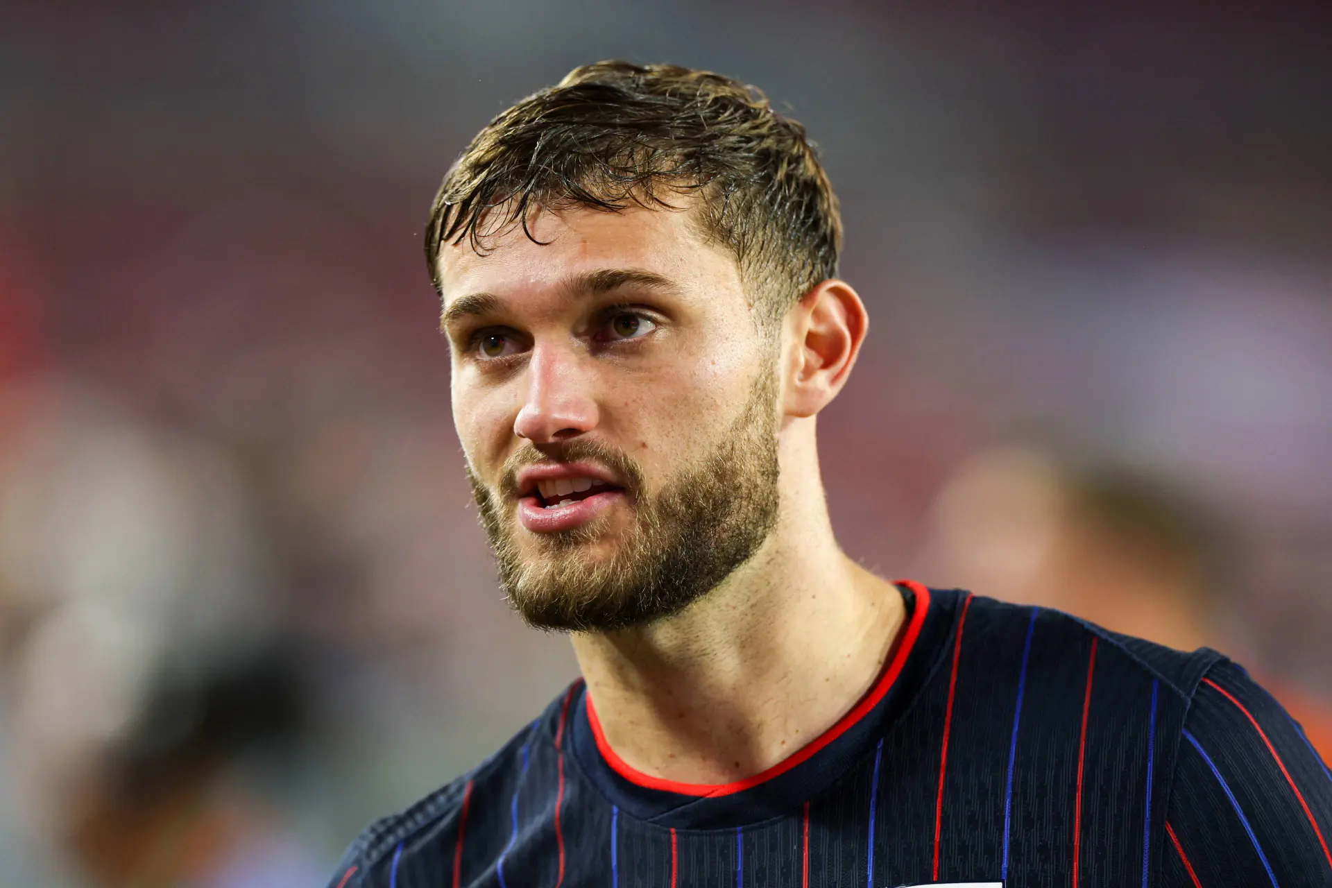 OL : Tessmann vendu, il y a une condition