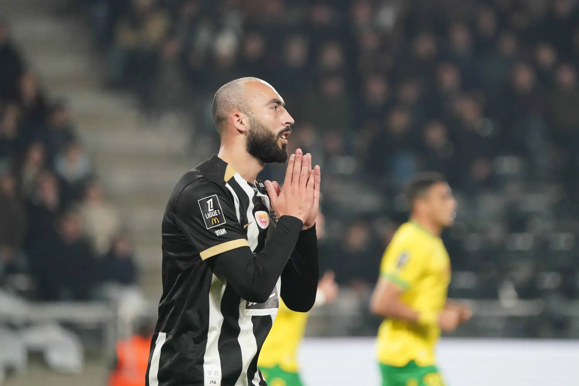 Abdelli se voit à l’OM, Angers le comprend
