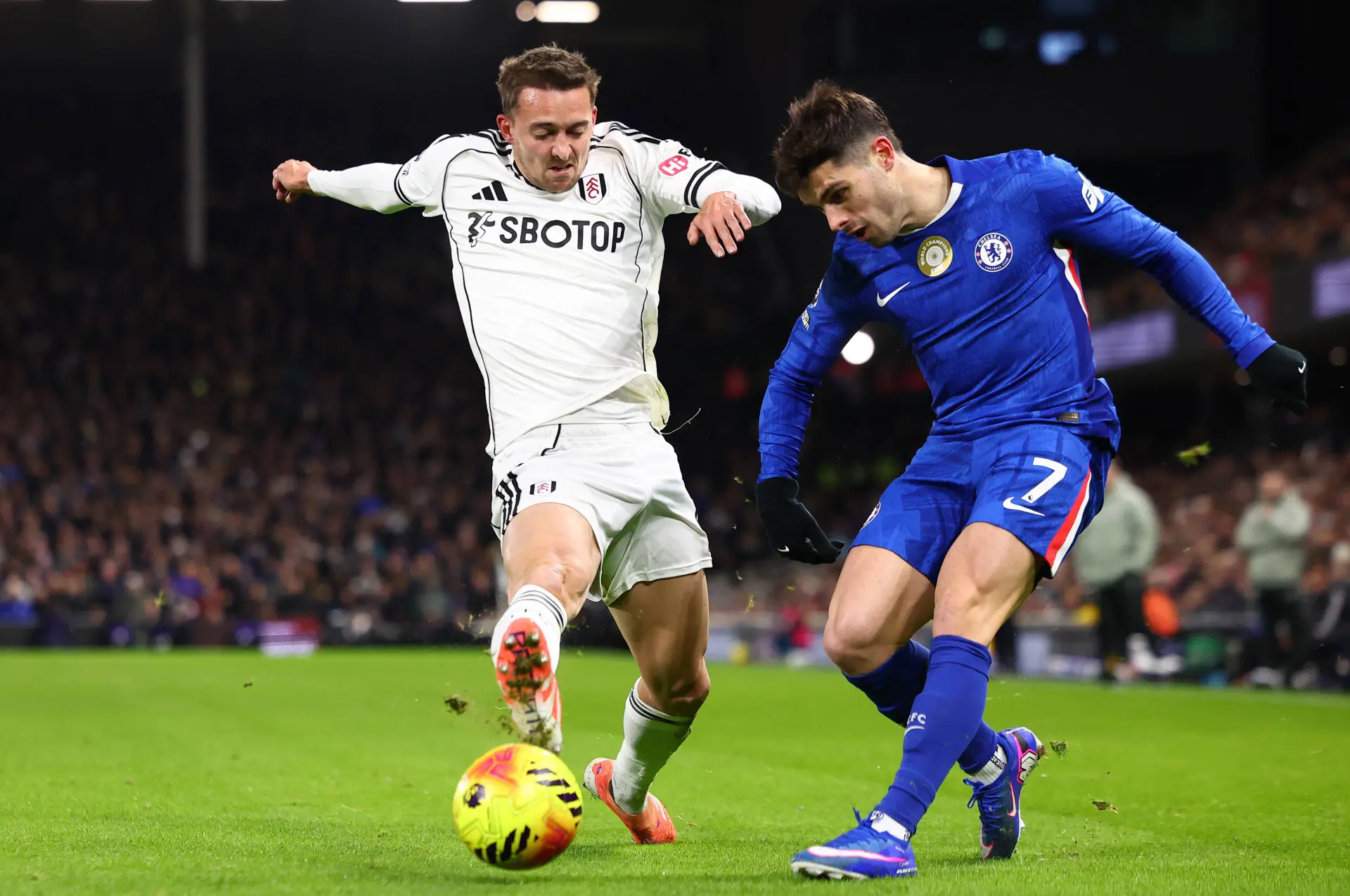Ang : City patauge encore, Chelsea ne se relève pas