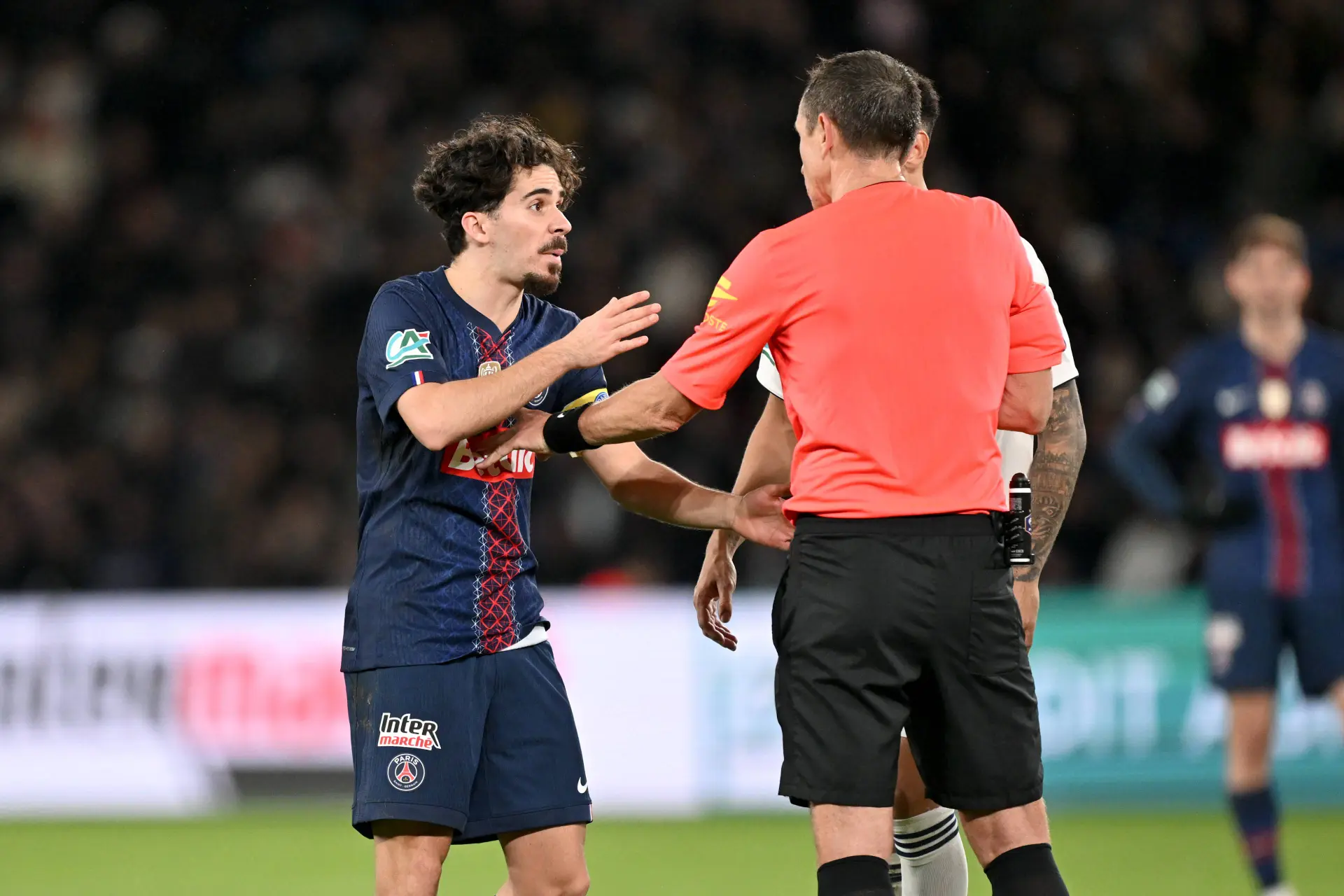 PSG : Vitinha attaqué, Le Parisien se défoule