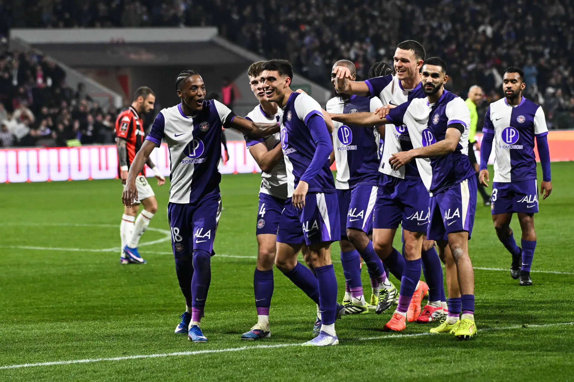 L1 : Nice atomisé par Toulouse