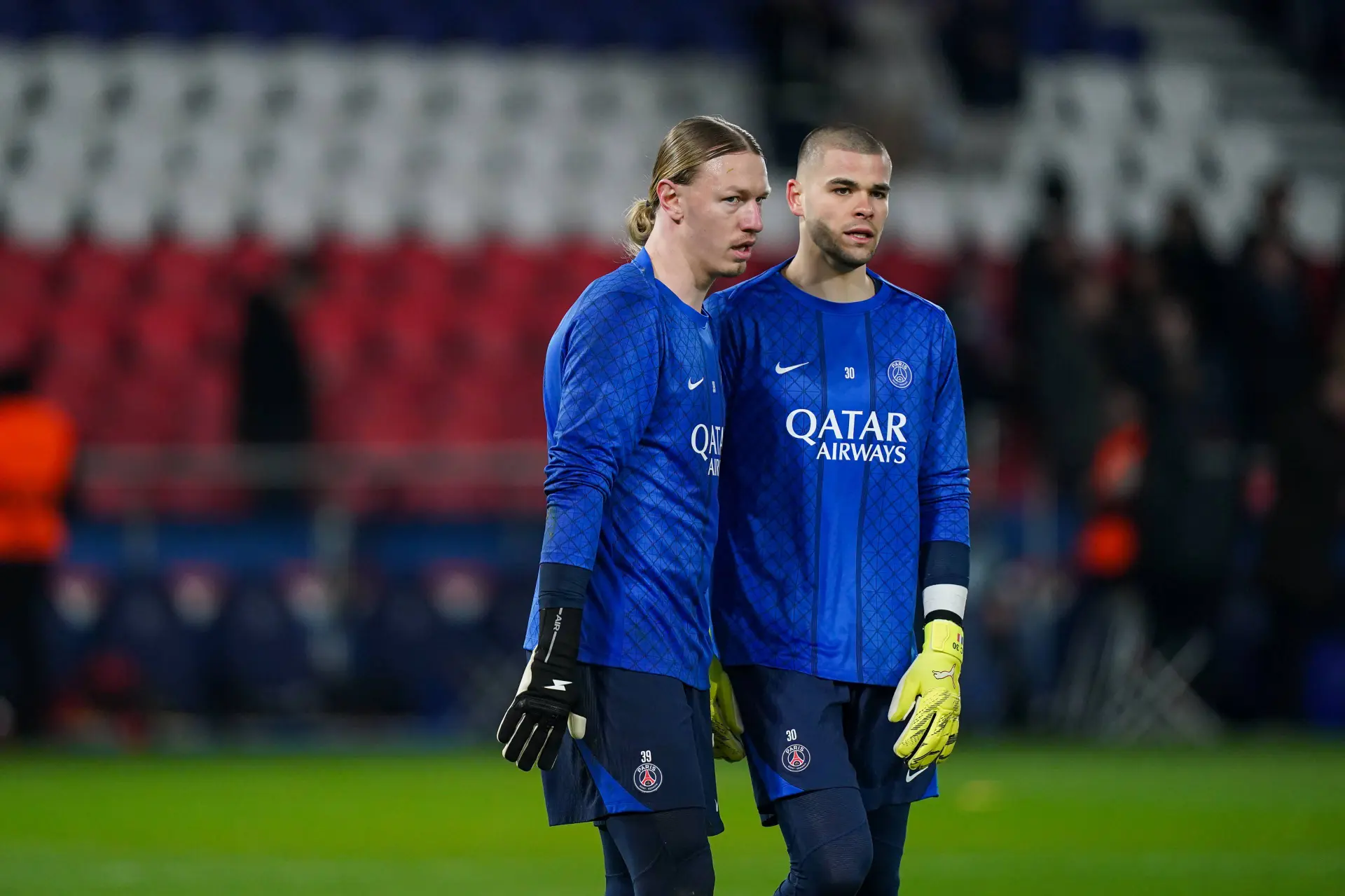PSG : Lucas Chevalier sous le choc