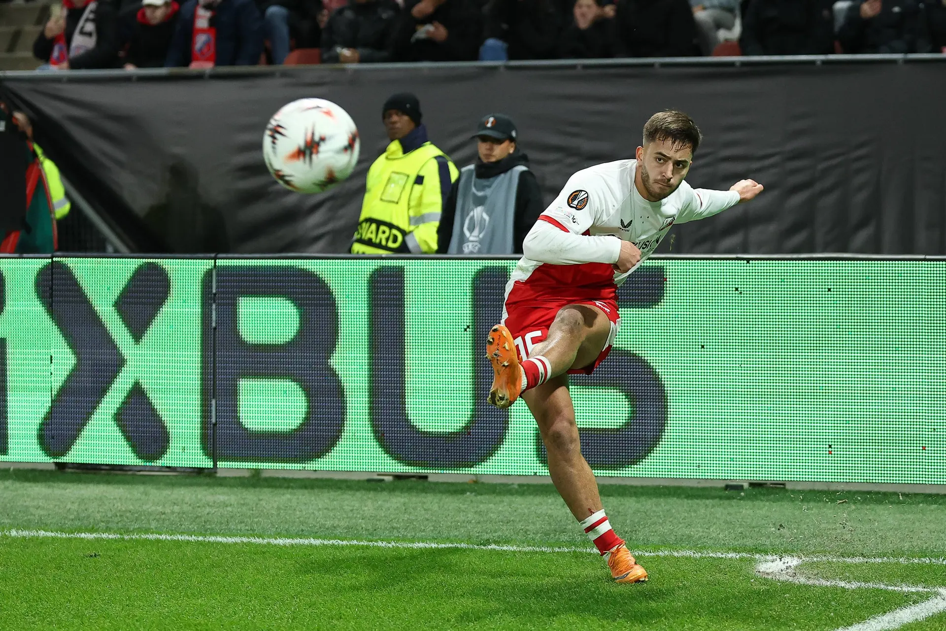 Huit transferts, El-Karouani en approche, l’OM est en feu
