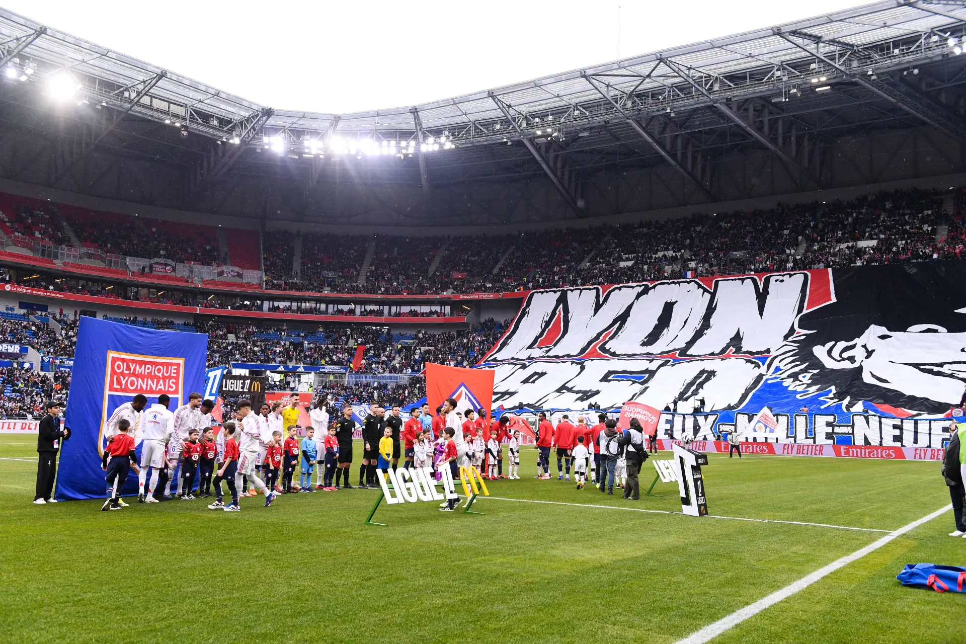 ICONSPORT_286569_0183