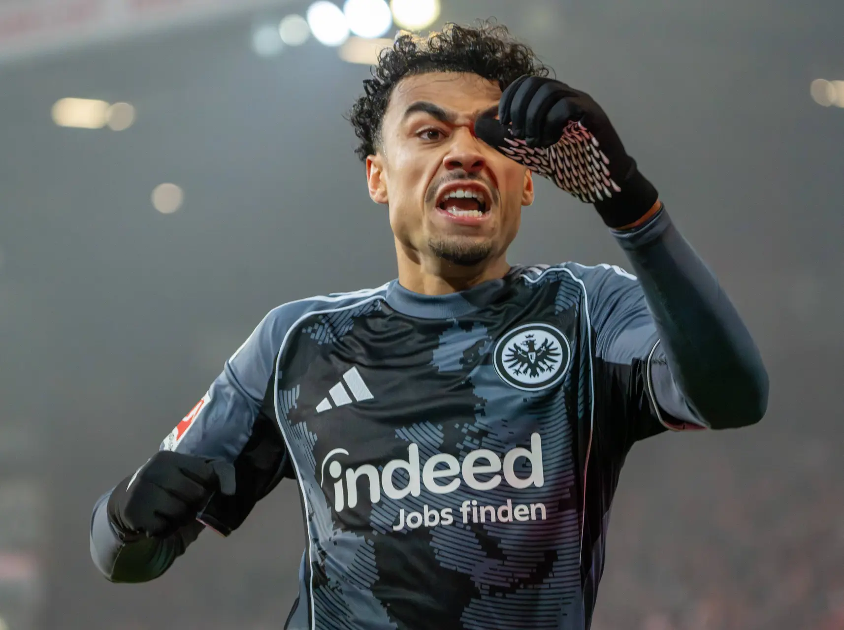 Le PSG craque pour un défenseur allemand à 70 ME