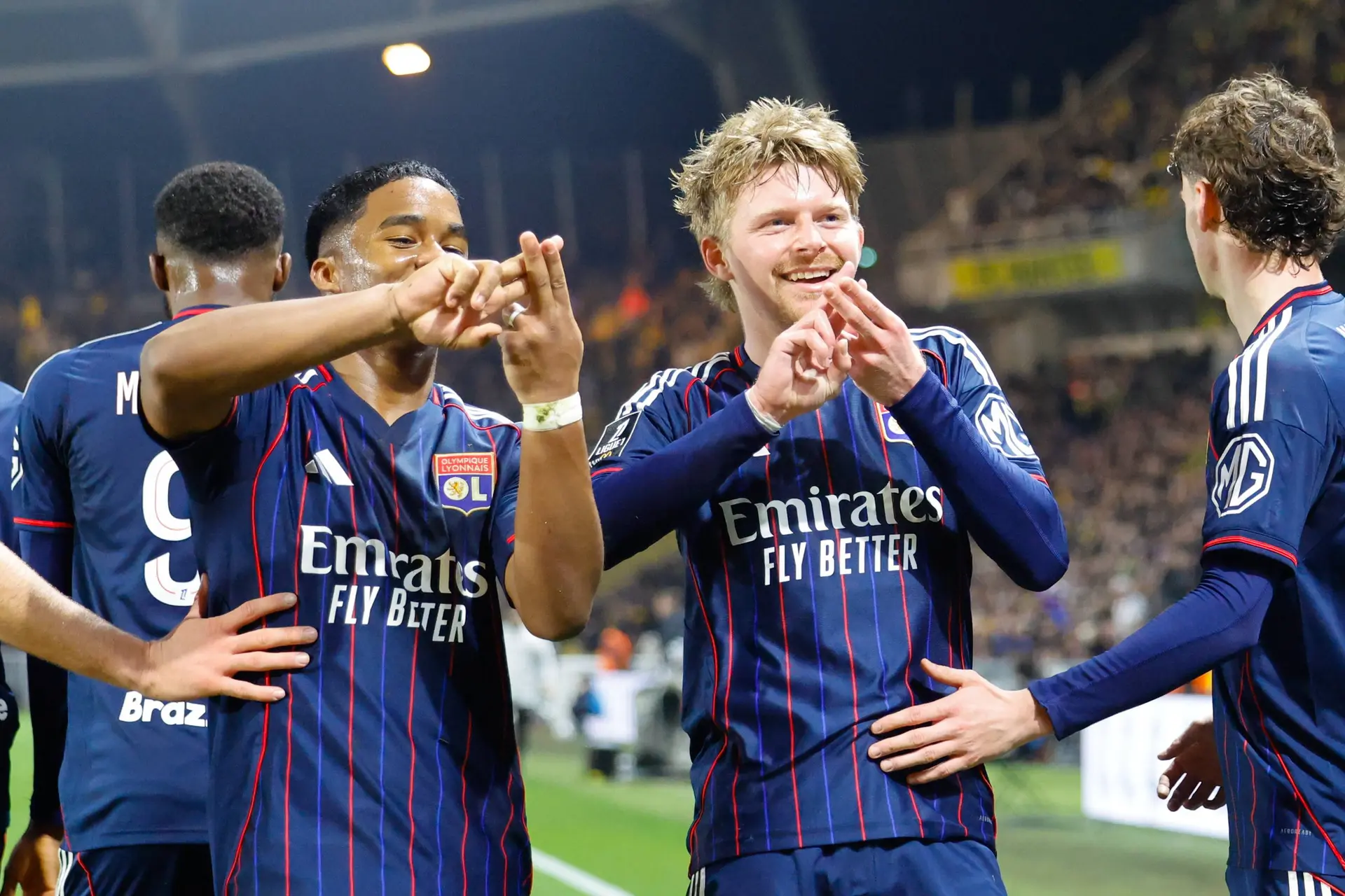 L1 : L'OL arrache la 3e place dans la douleur