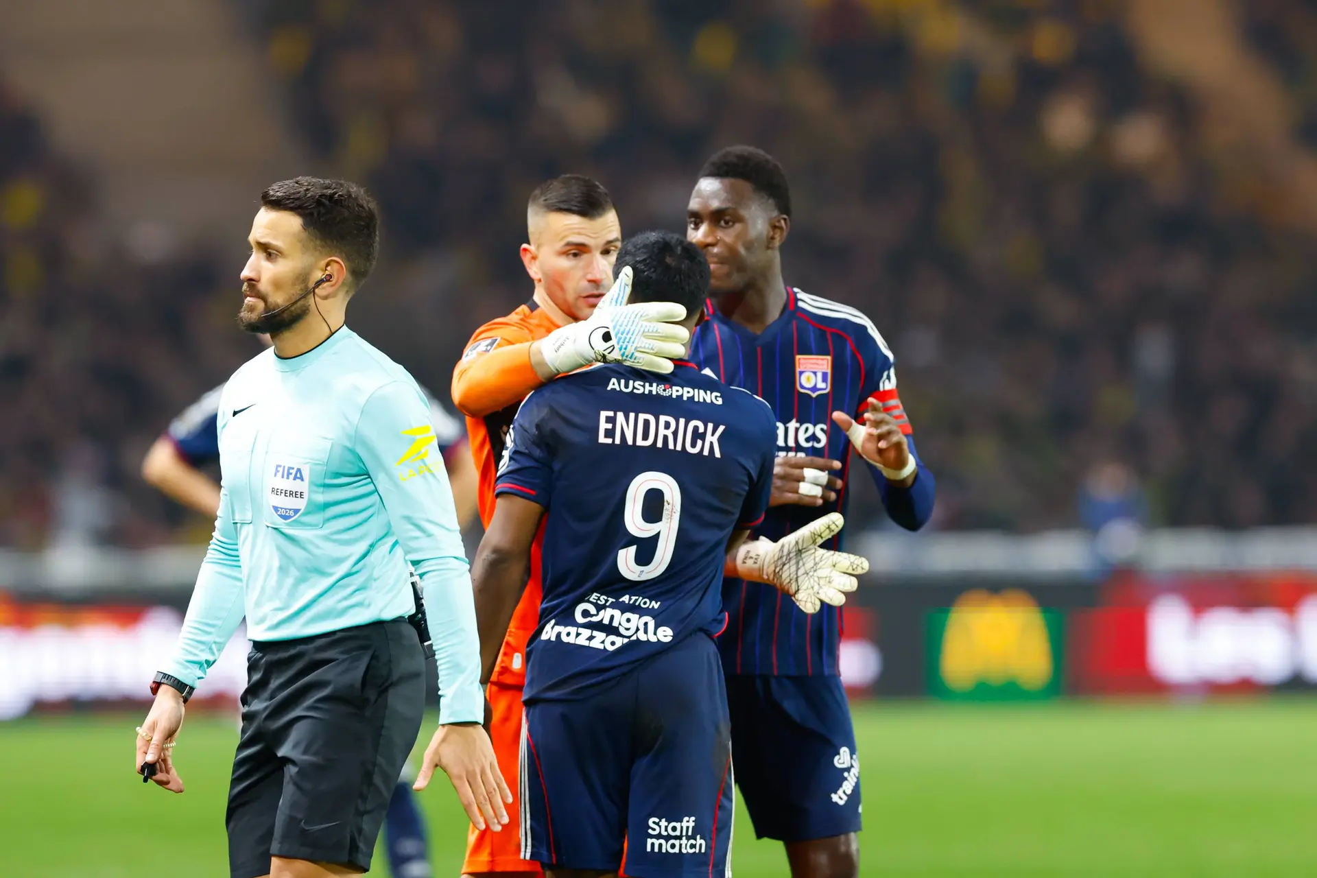 Carton rouge annulé pour Endrick, l’OL réagit