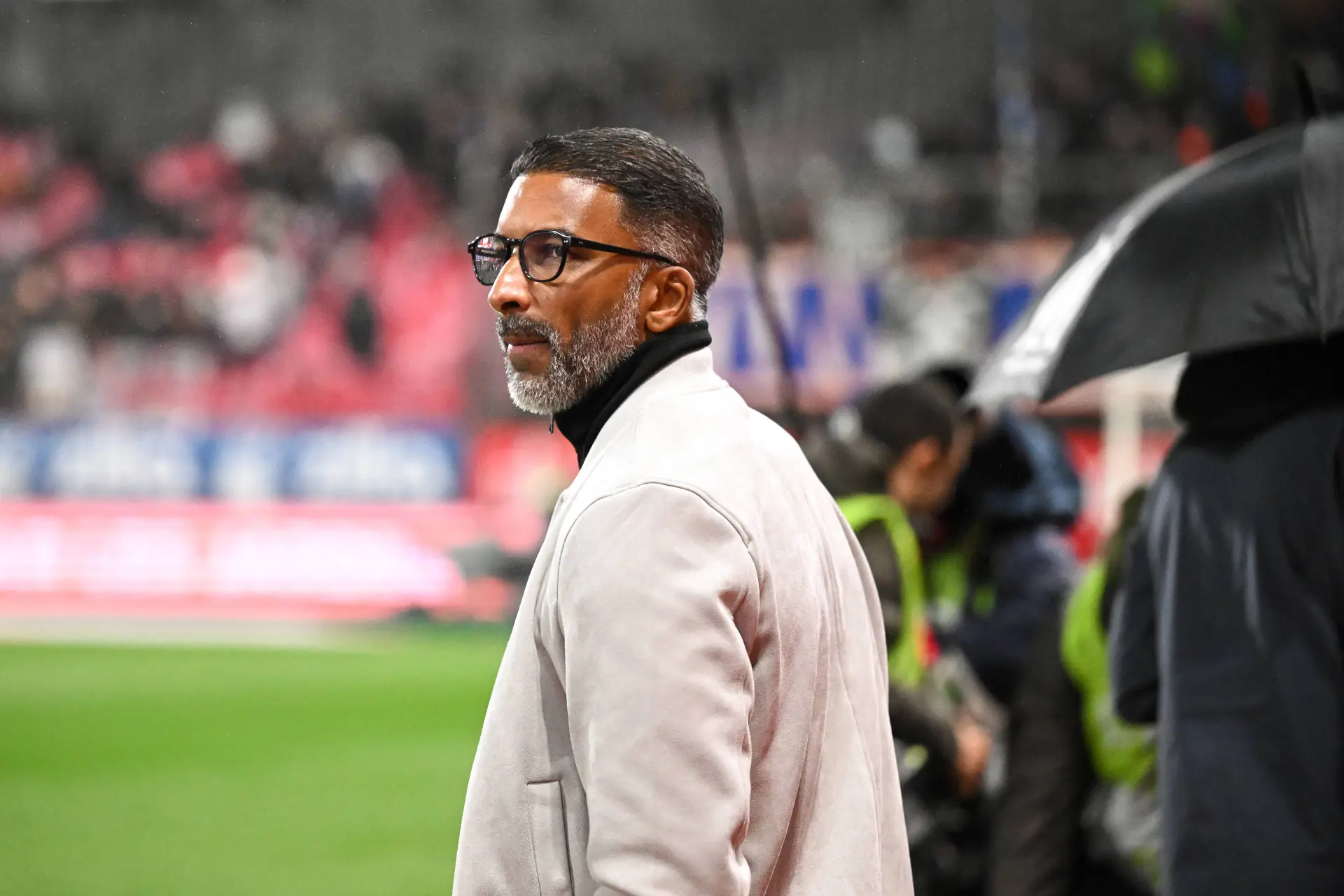 OM : Habib Beye fait des calins à ses joueurs
