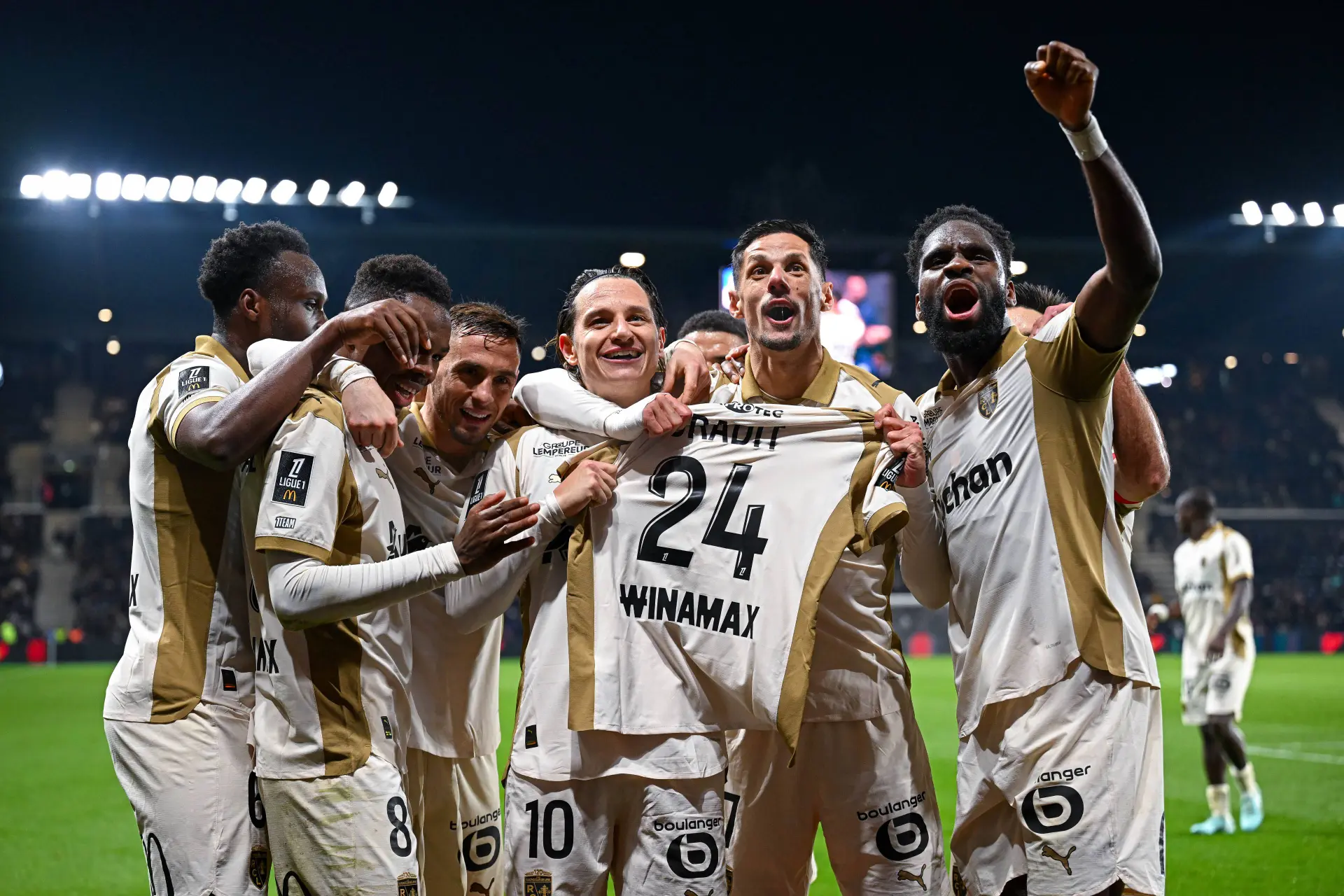 Lens : Les trois raisons de croire au titre malgré l'avance du PSG