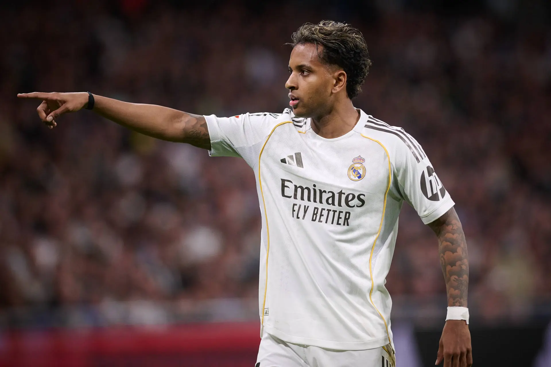 Rodrygo blessé un an, le PSG saute sur l'occasion