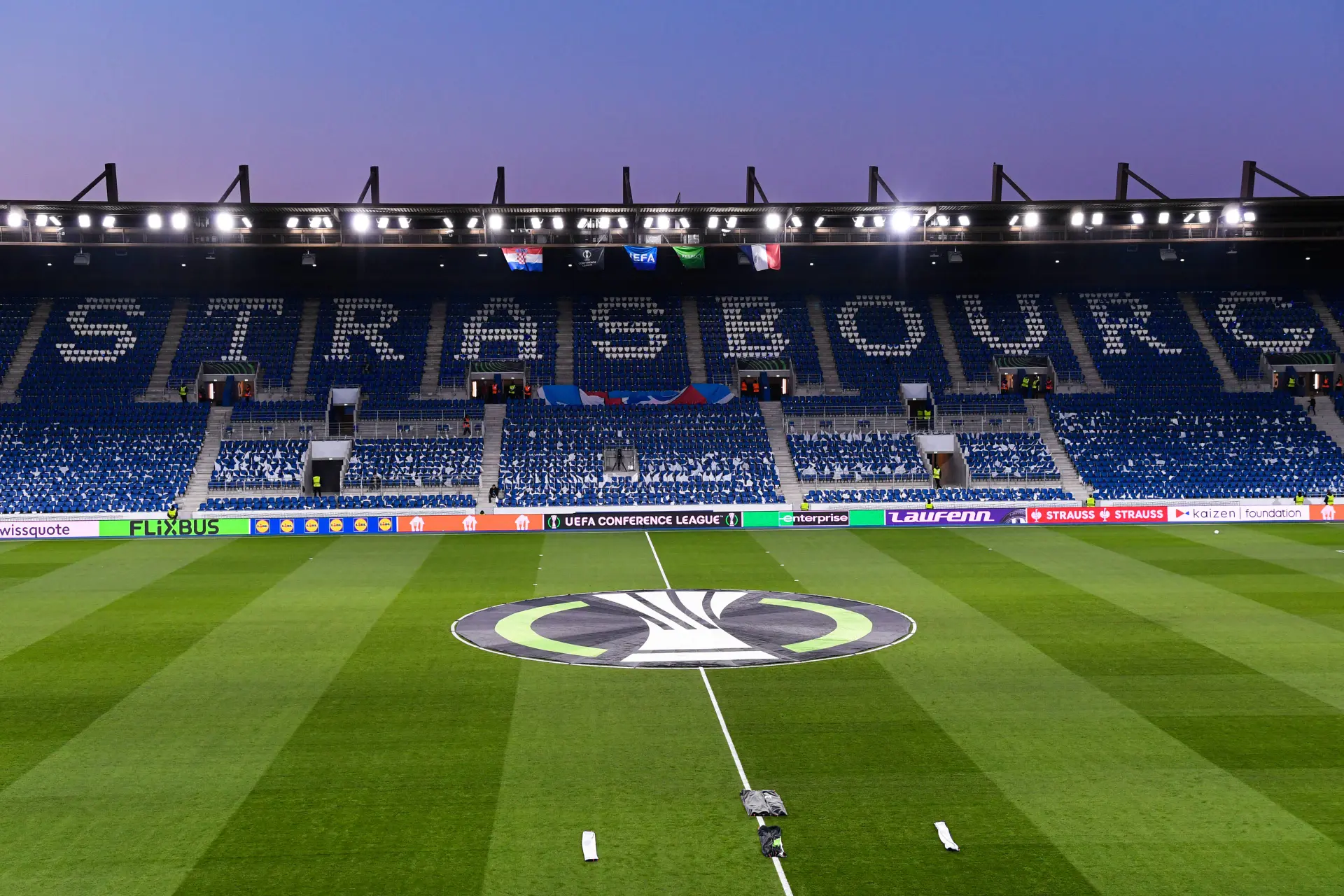 ICONSPORT_362336_0007