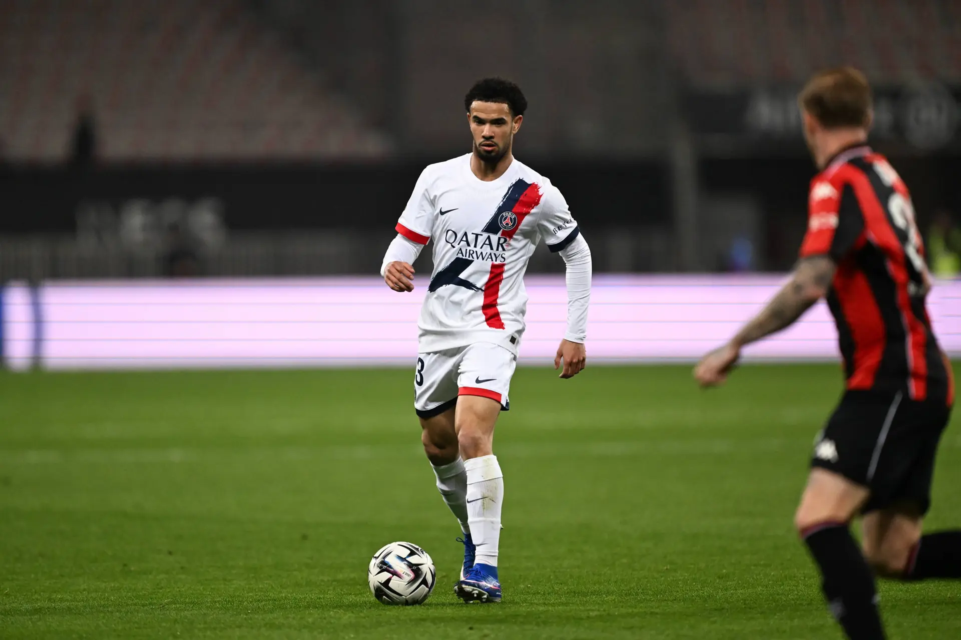 Zaïre-Emery interpelle Deschamps, bravo à lui