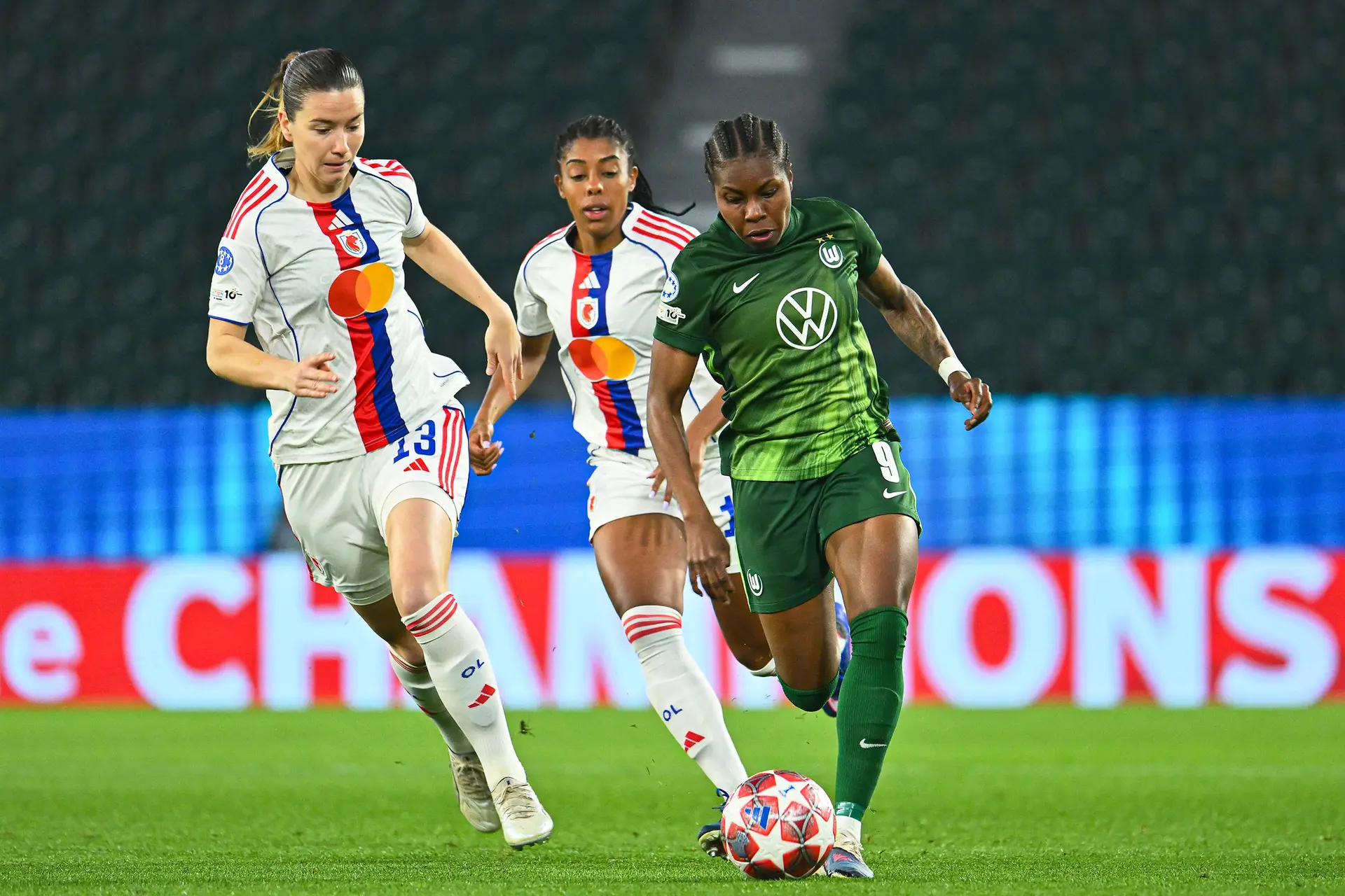 LdC fém. : L'OL se rate à Wolfsburg