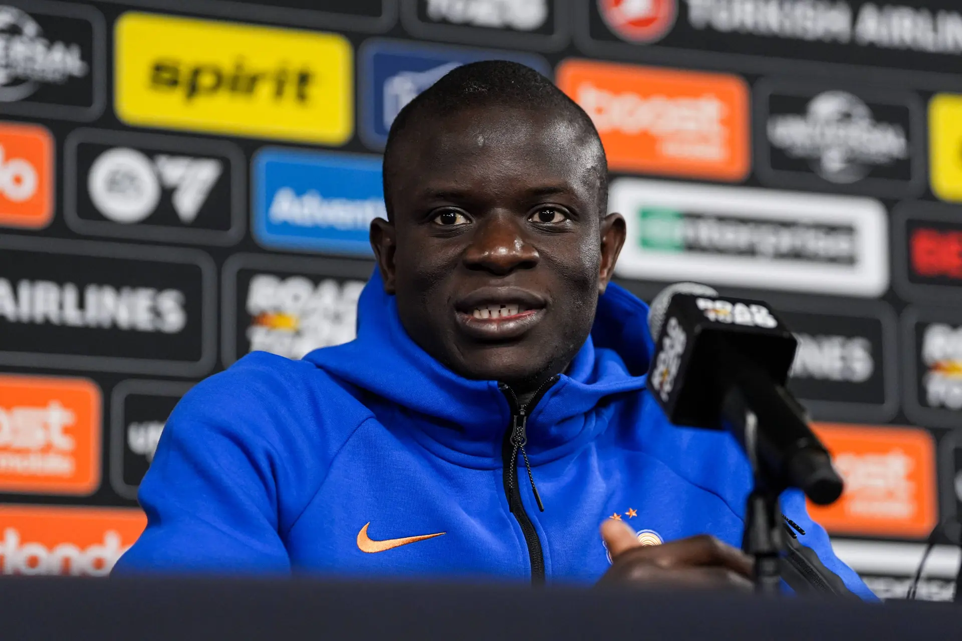 Ngolo Kanté en Ligue 1, il confirme des négociations