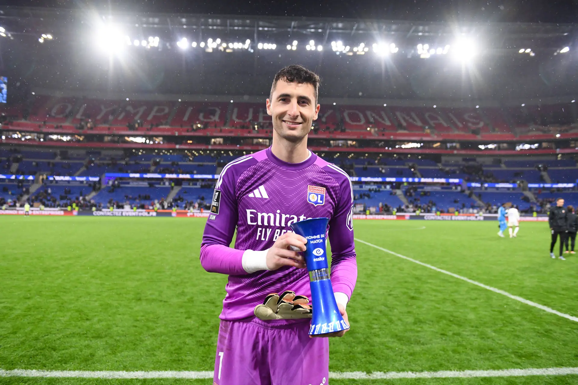 L'OL rêve en grand, il reçoit un coup de pression