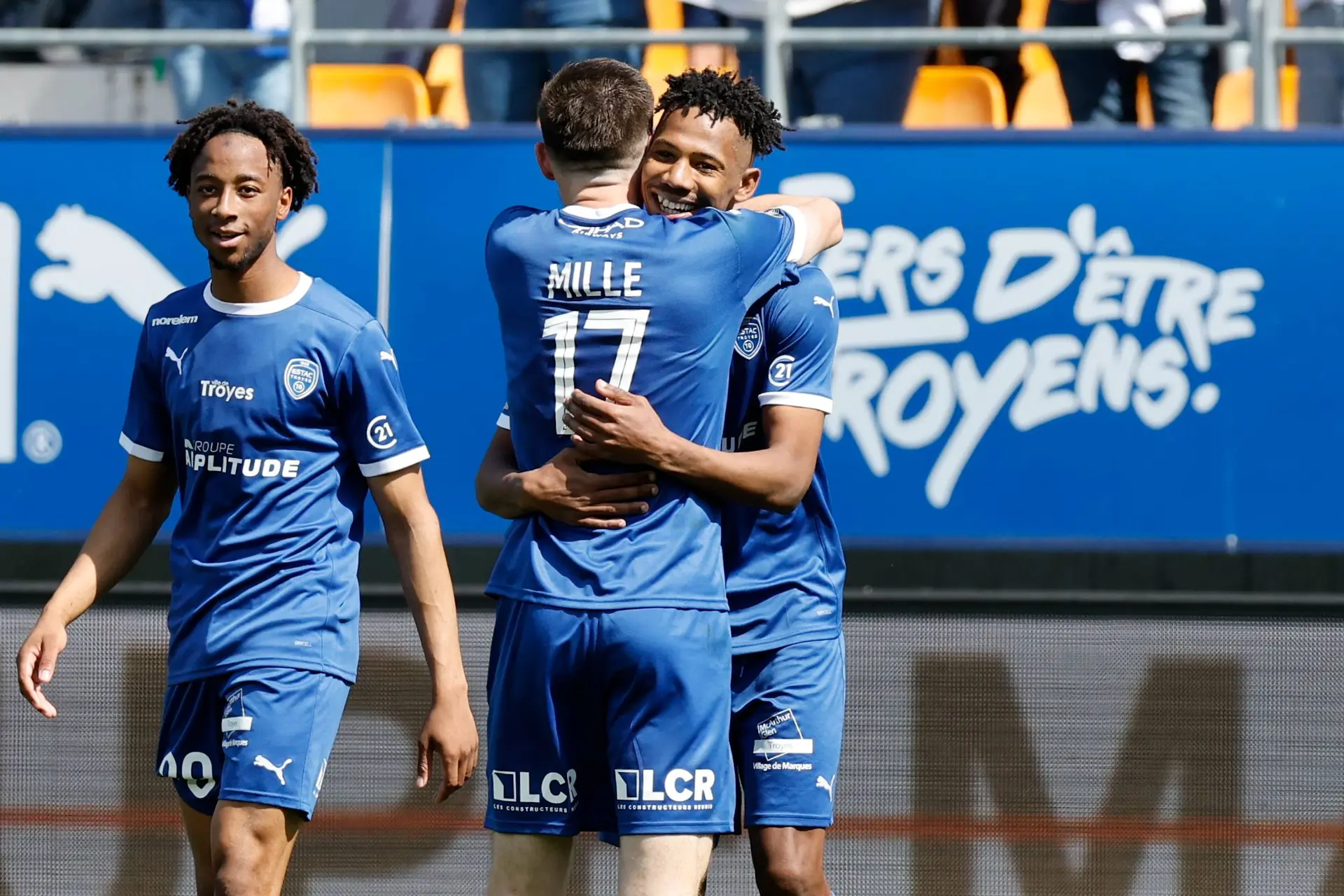 L2 : Troyes assure et met la pression à l'ASSE