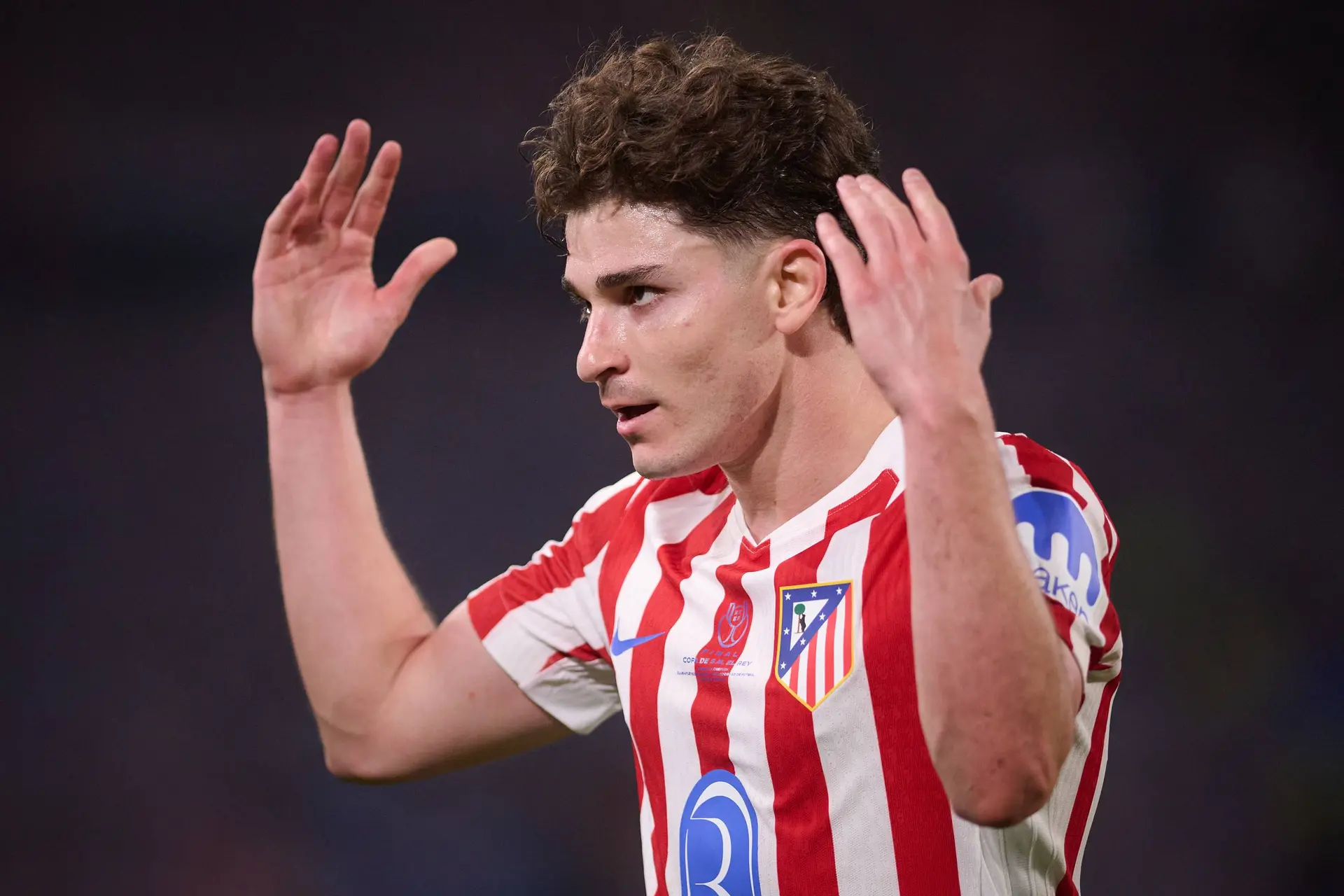 Le PSG croit au miracle avec Julian Alvarez