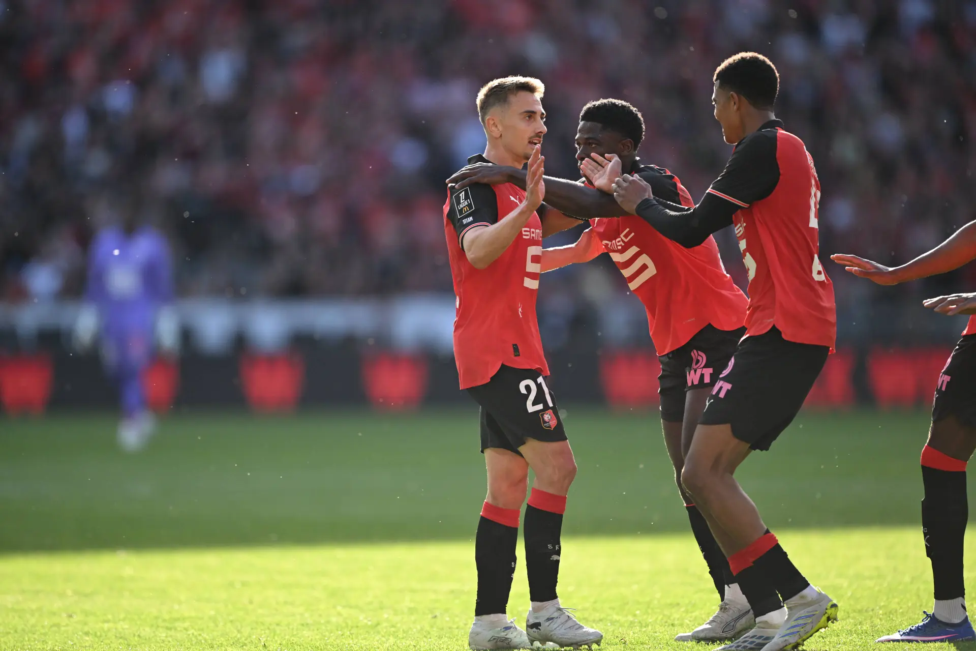 Rennes et le LOSC mettent l’OM sous pression maximale