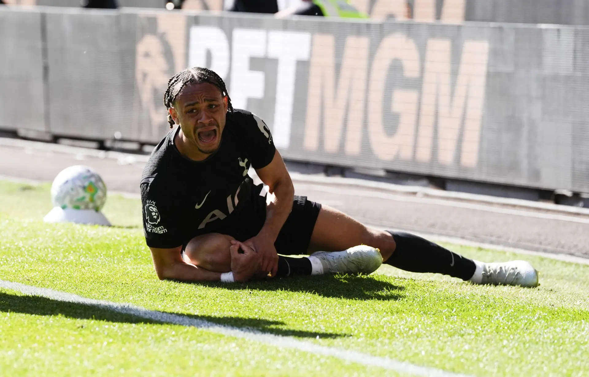 Xavi Simons annonce son forfait pour le Mondial