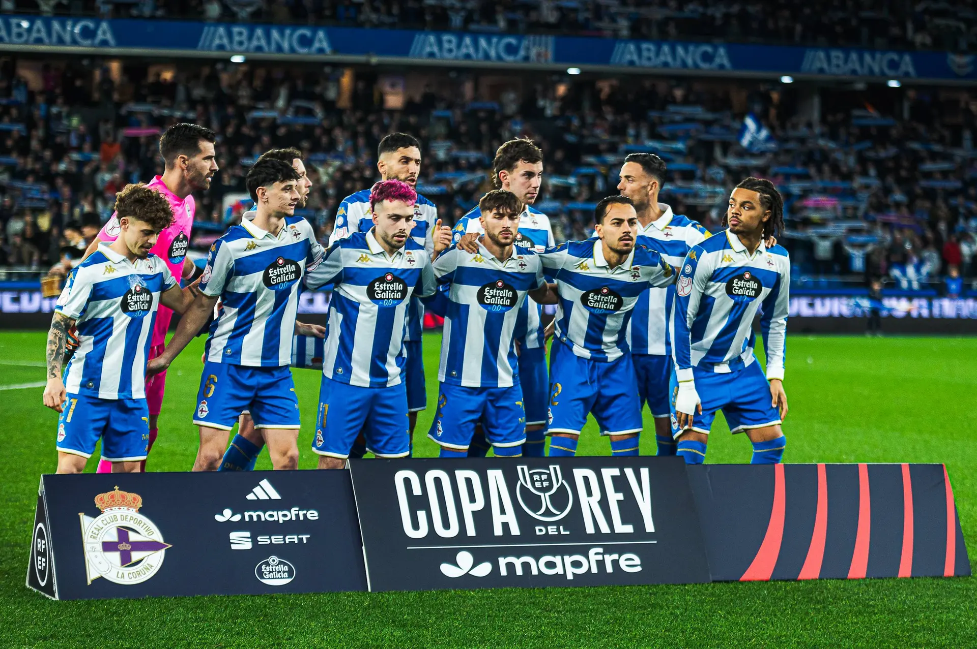 Liga : La Corogne remonte en D1
