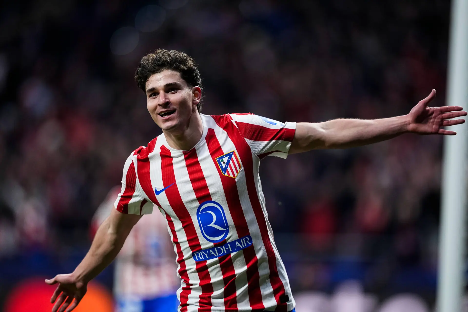 Miracle au PSG, Julian Alvarez débarque pour moins de 100 ME