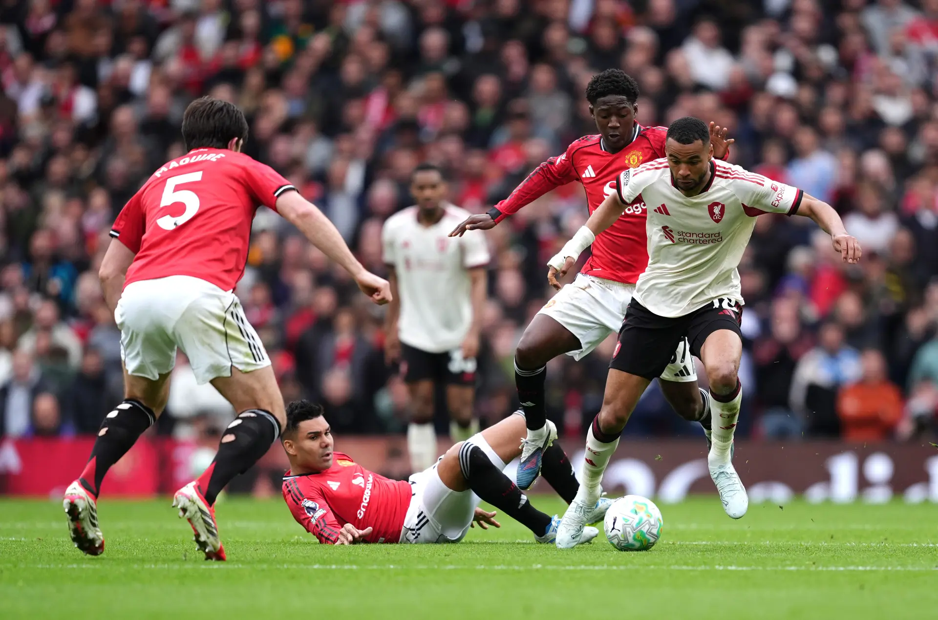 PL : Man United s'offre Liverpool et assure la C1