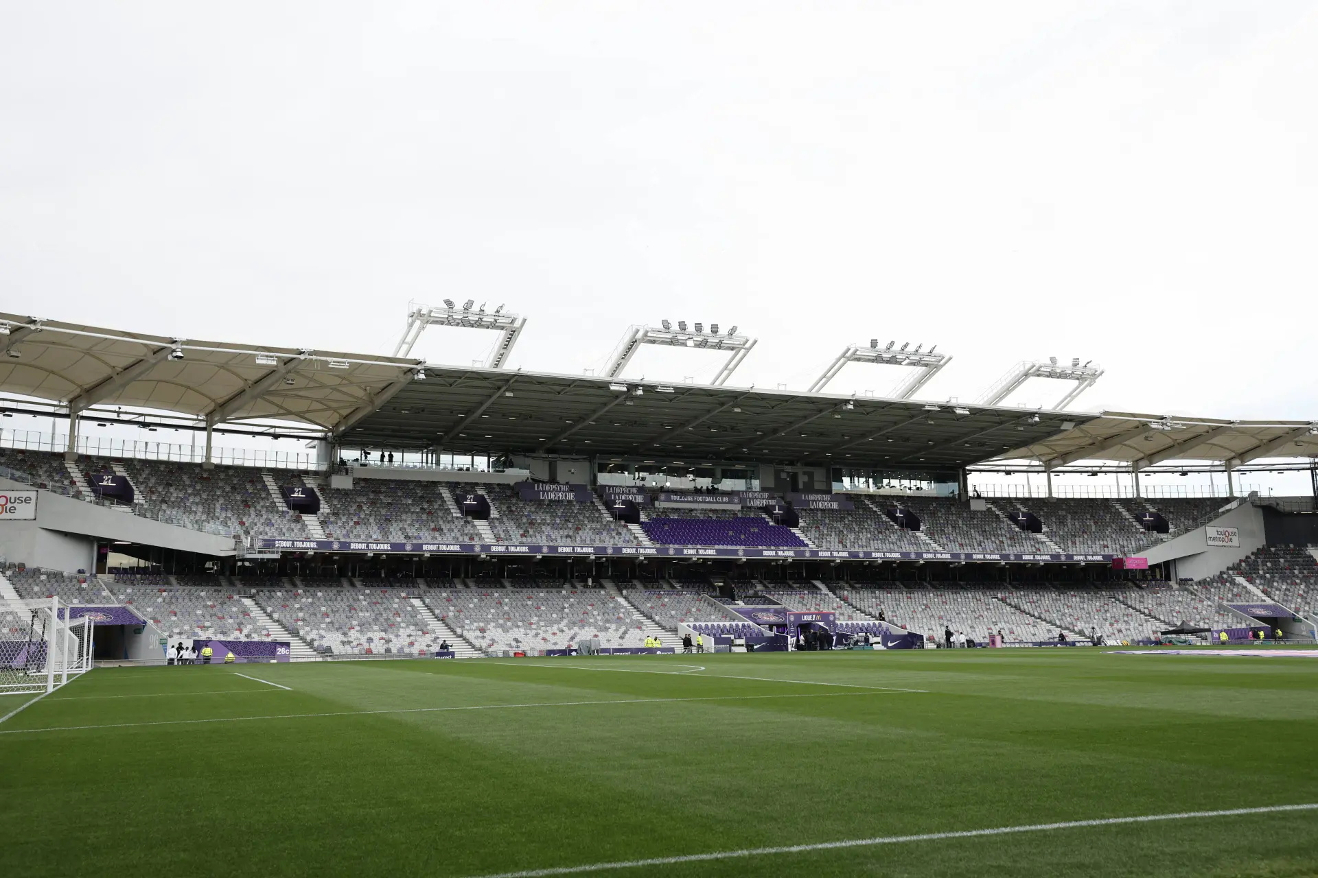 Toulouse - OL : les compos (21h00 sur Ligue 1+ 3)