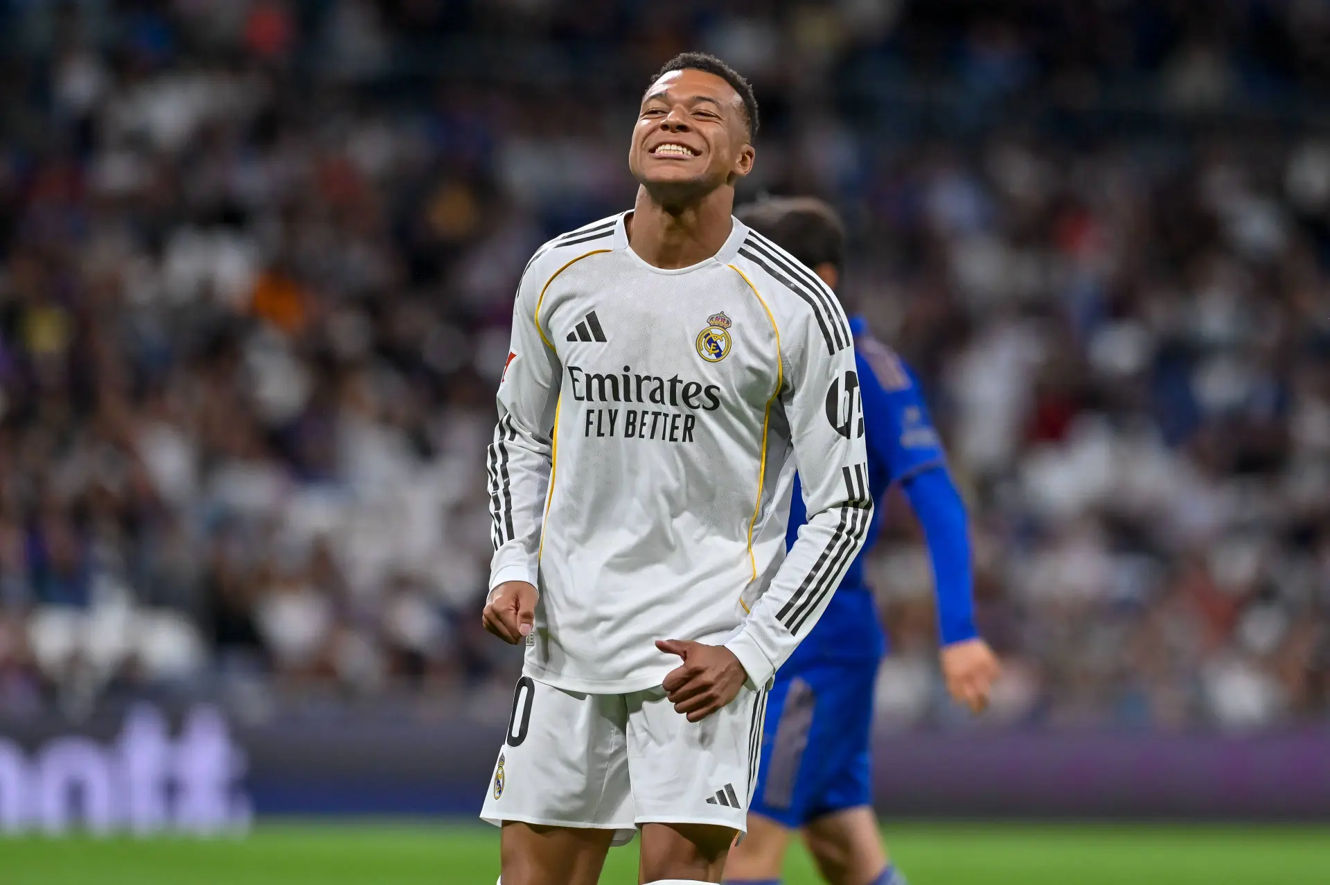 ICONSPORT_366341_0153