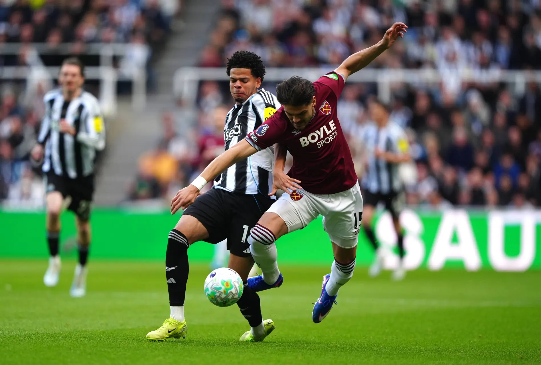 PL : Newcastle rapproche West Ham de la D2