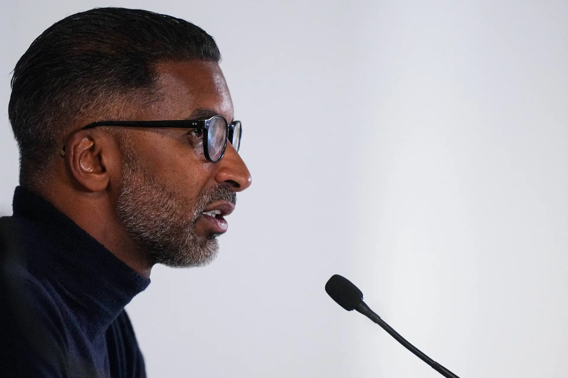 OM : Beye sauvé, La Provence allume McCourt