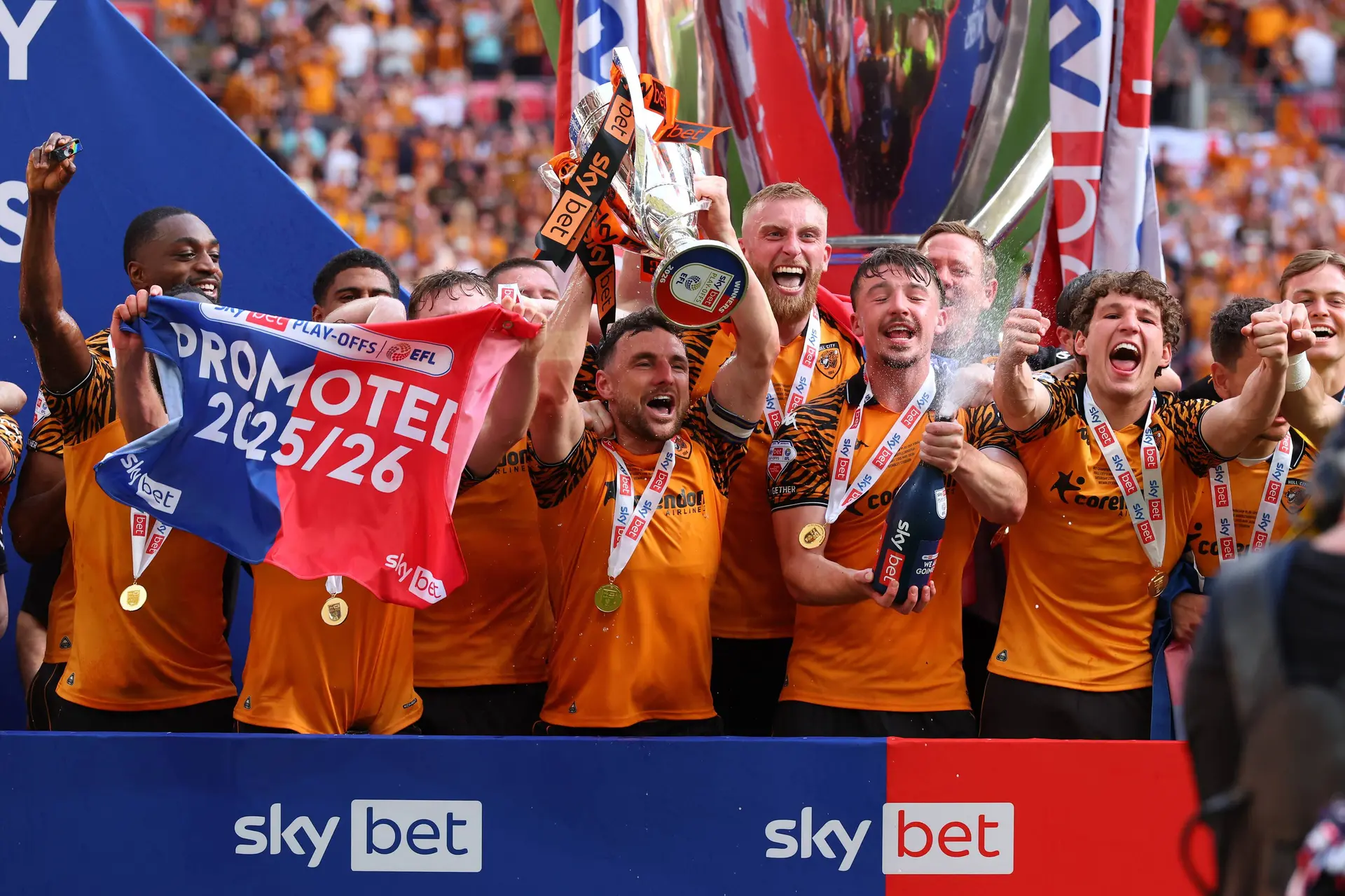Hull City fait son retour en Premier League