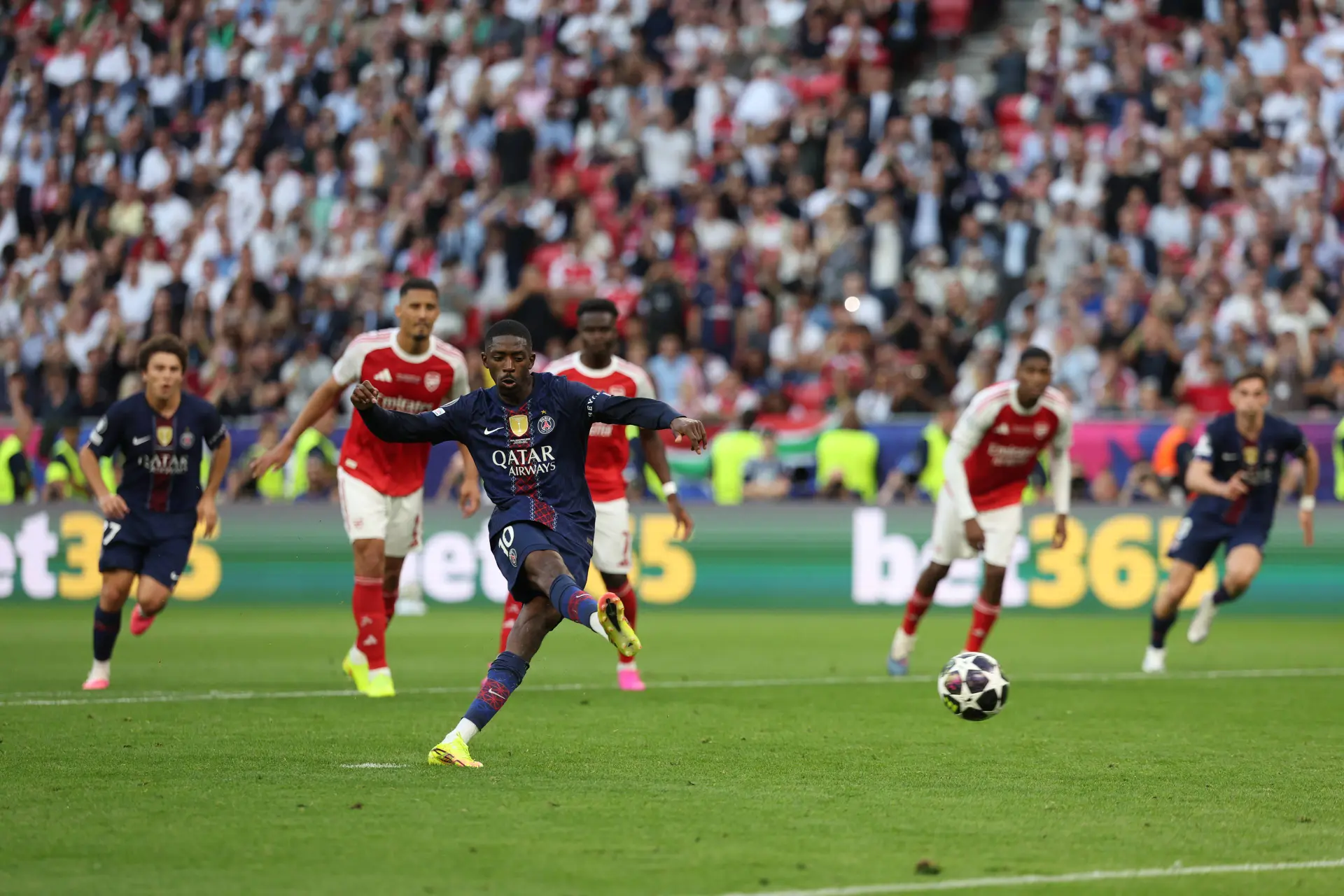 PSG-Arsenal : Dembélé égalise sur penalty (vidéo)