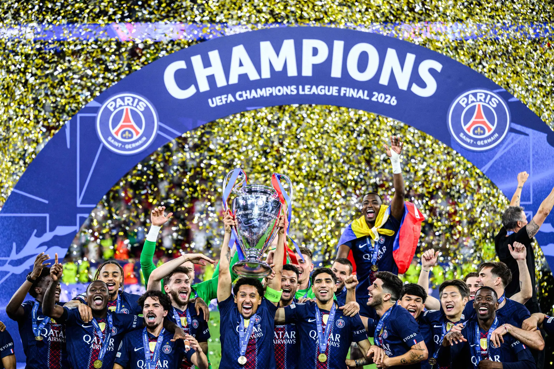 Quand Roland-Garros apprend la victoire du PSG en finale