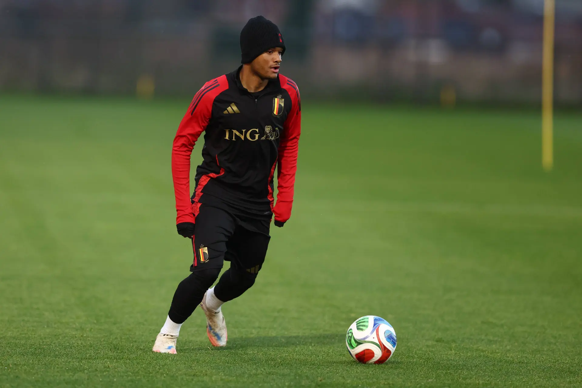 Dortmund-OL, Duranville attend la passe décisive de Moreira