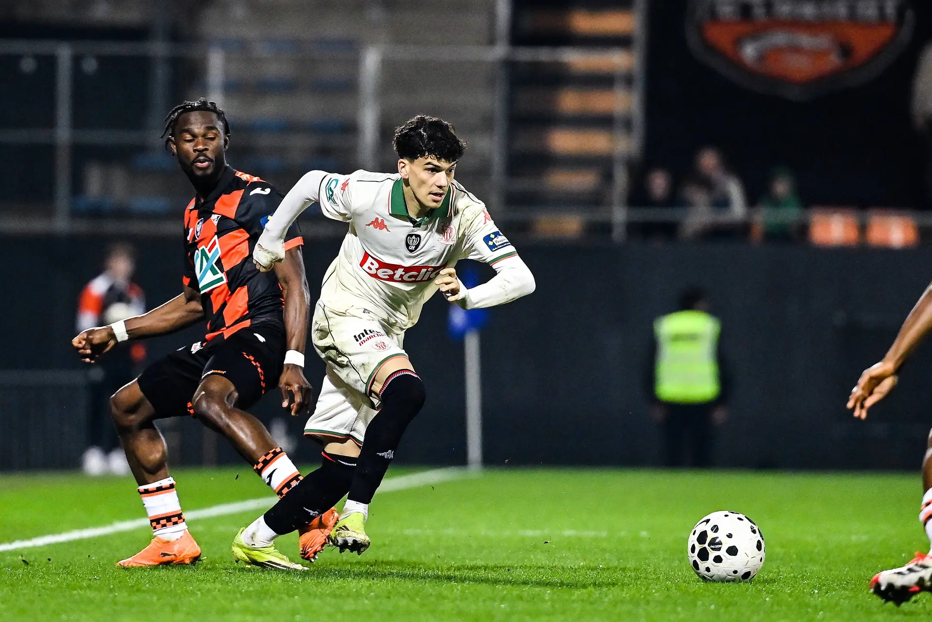 OL : Signature prévue le 1er juillet, il ne veut que Lyon